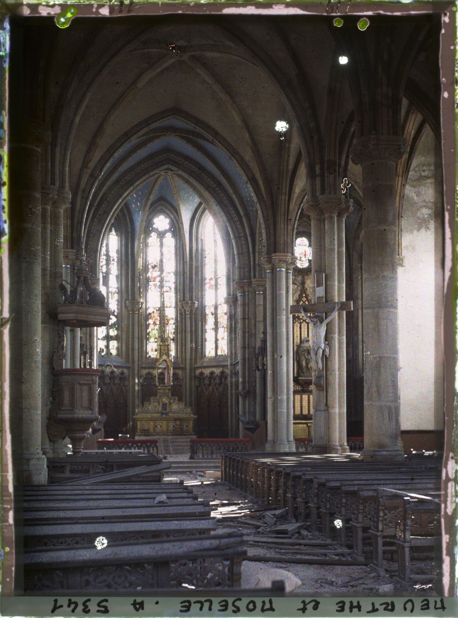 Image représentant France, Gerbéviller, Eglise de Gerbéviller, l'intérieur