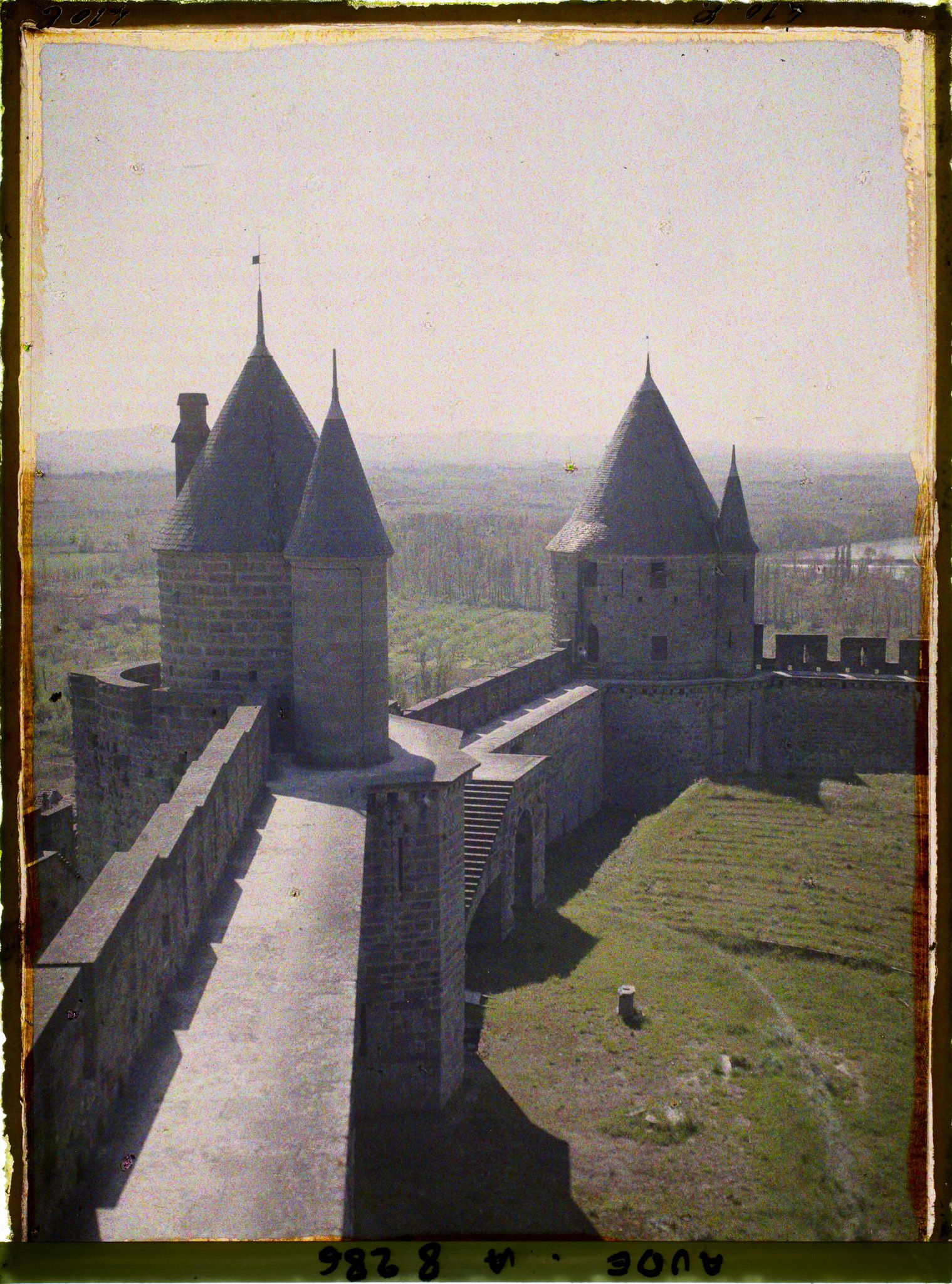 Image représentant Les tours Mipadre et du Moulin du Midi
