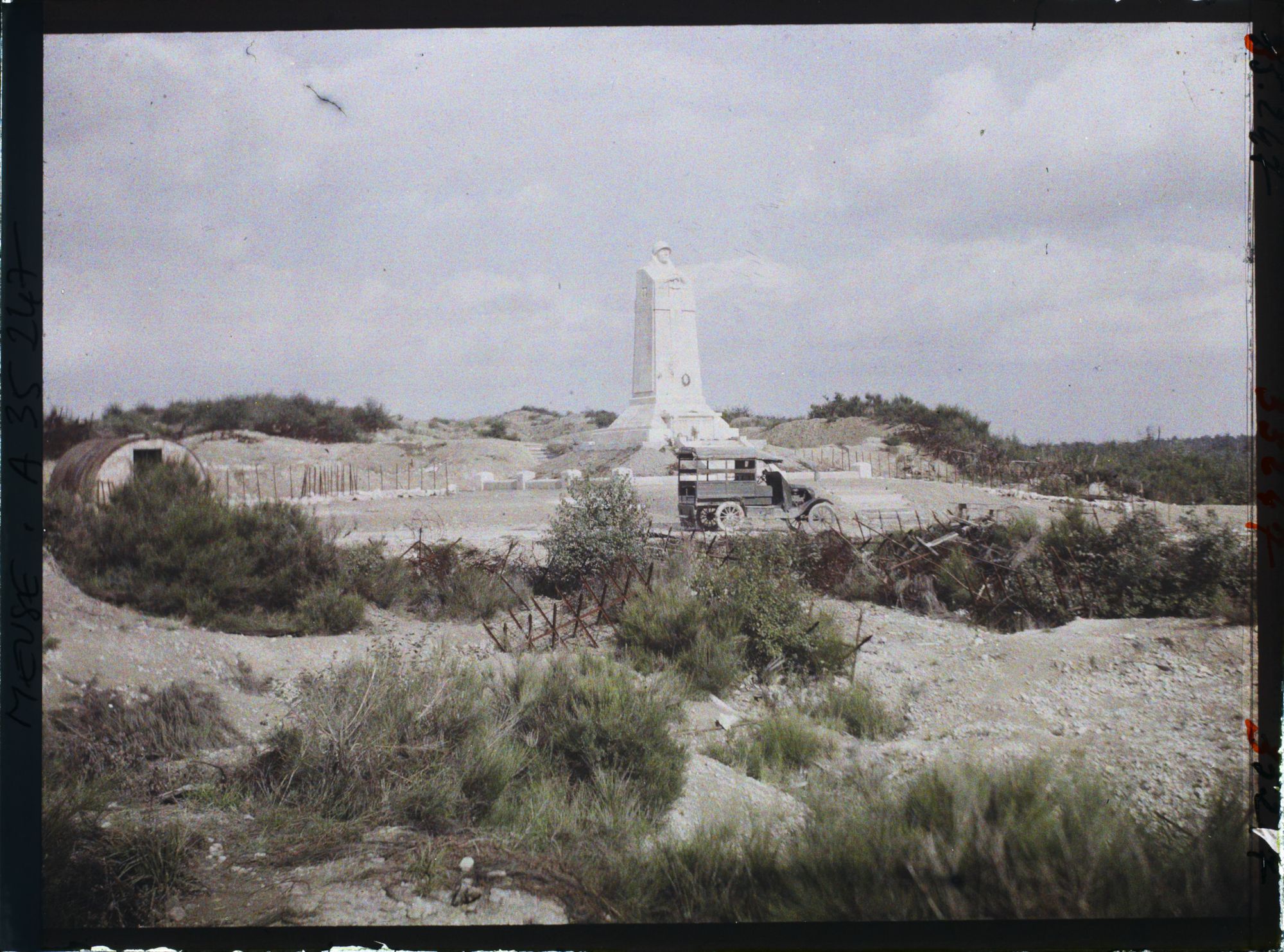 Image représentant Le monument ossuaire de la Haute-Chevauchée