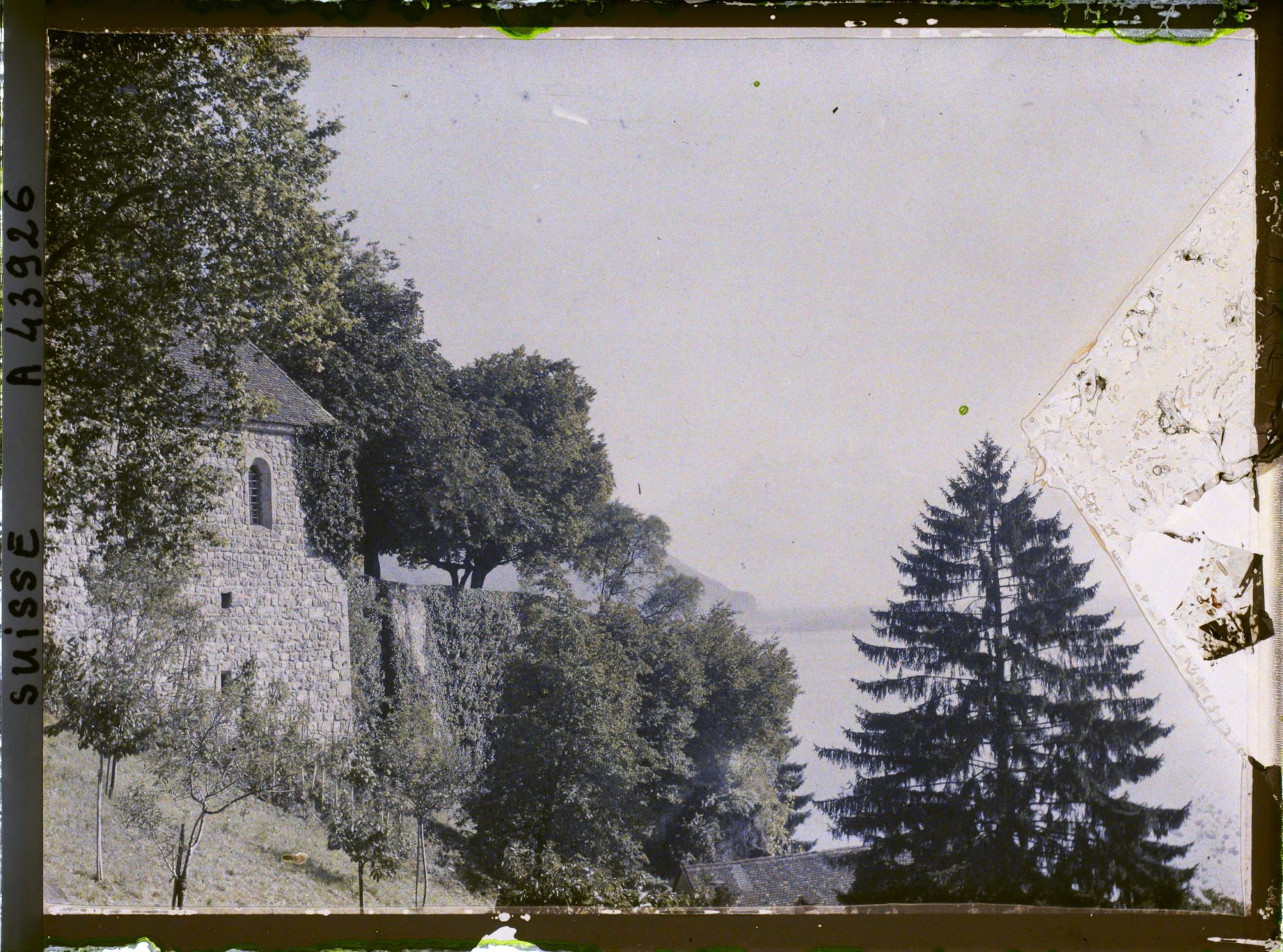 Image représentant Les abords du Temple