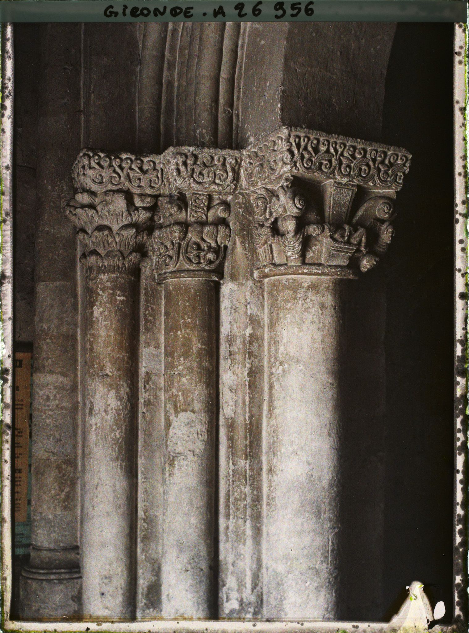 Image représentant Chapiteaux de la basilique Saint-Seurin