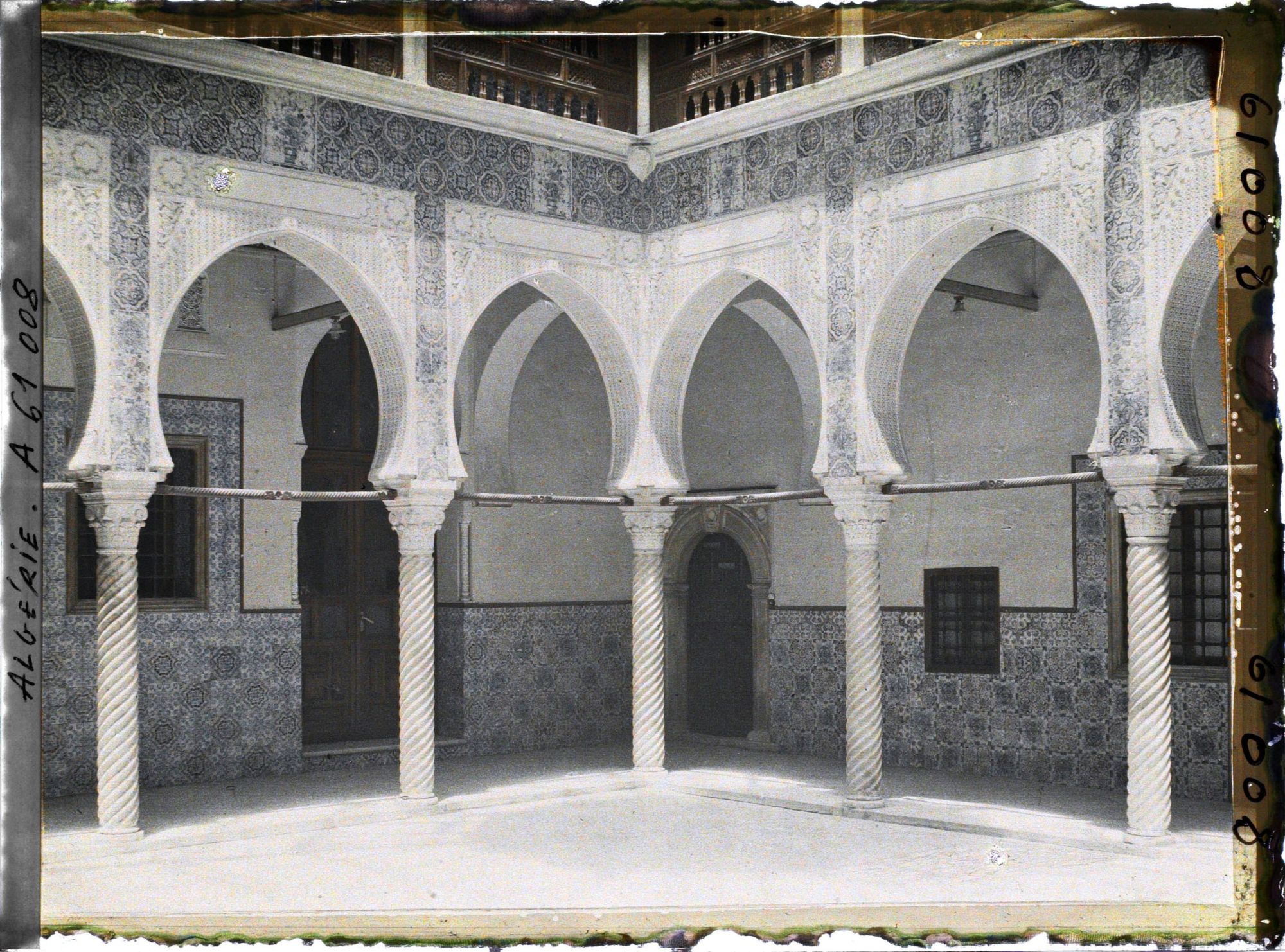 Image représentant Le patio du palais du Gouverneur ou Palais d'Hiver (Dar Hasan Pacha)