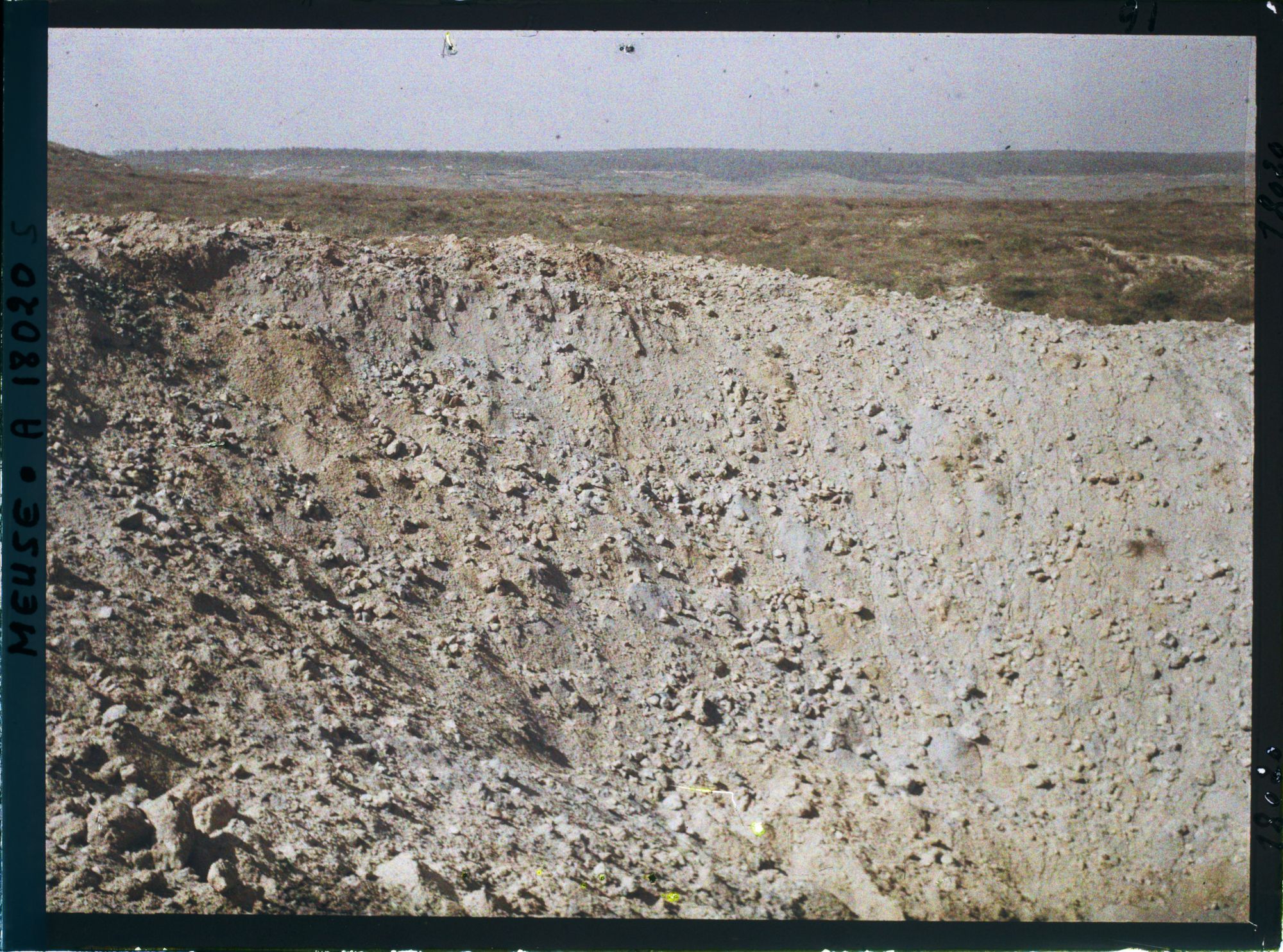 Image représentant France, Les Eparges, Entonnoir de mine (N° 3)