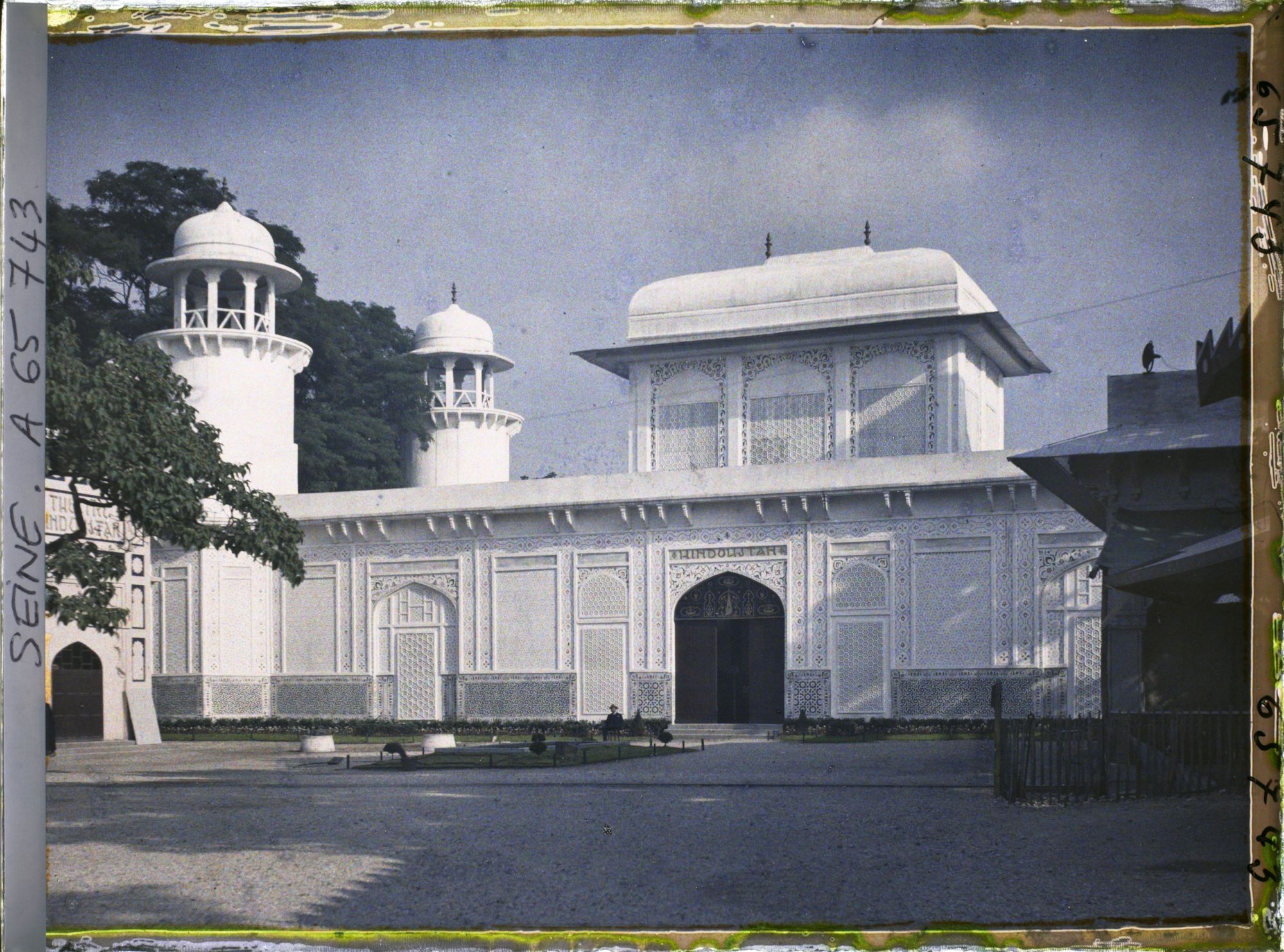 Image représentant L'Exposition Coloniale Internationale de 1931, le pavillon de l'Hindoustan