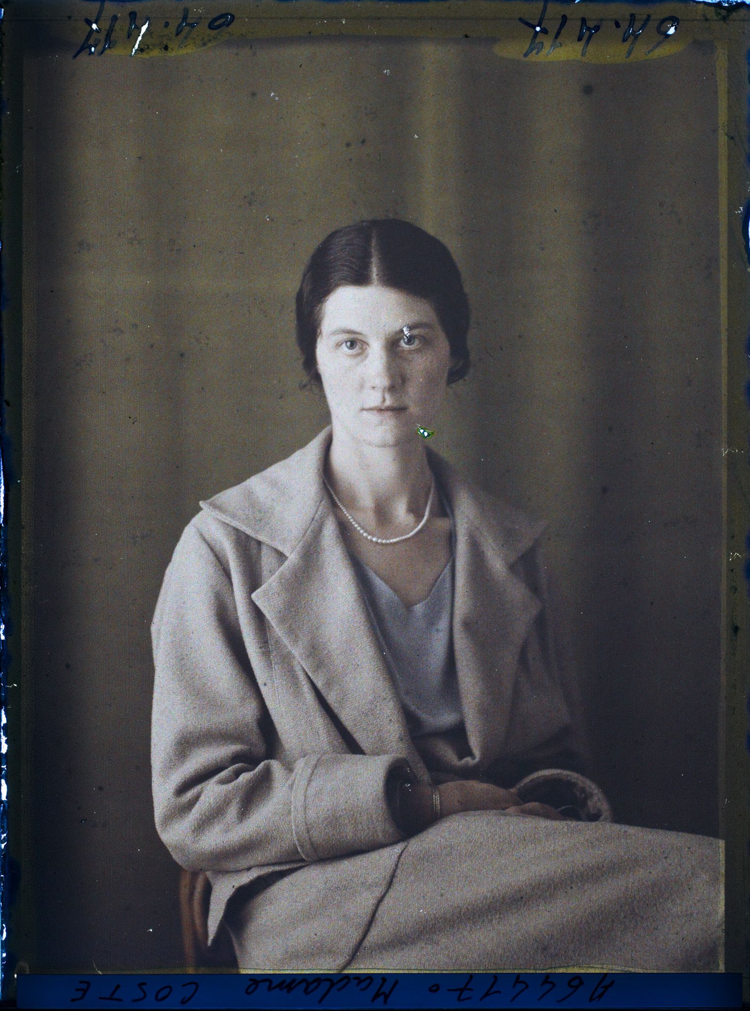 Image représentant https://musee-albert-kahn.s-museum.fr/home/NWQ2OTAwYzNmYjZlZTk1ZWQwODJmMjY4L2dlbmVyaWMtbm90aWNlLXRhYi9hdXRob3JpdHkvNjE3YTc5ZjVjZjhiODk2OGIzMzM3ZDIx/5d6900c3fb6ee95ed082f268/generic-notice-tab/authority/617a79ebcf8b8968b3336b04 Madame Coste