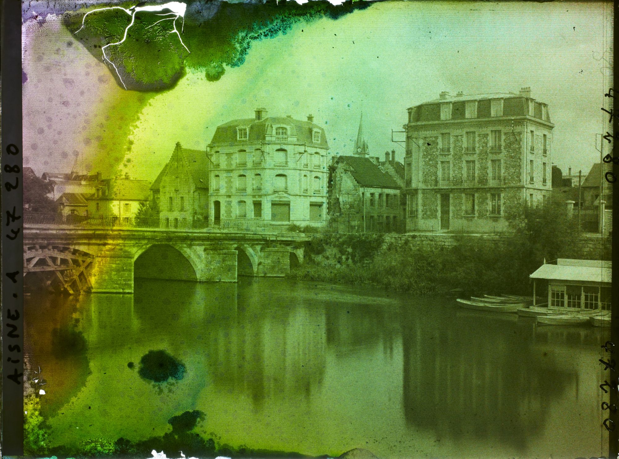 Image représentant France, Soissons, Vieux Pont et reconstructions rive droite vers St Vaast