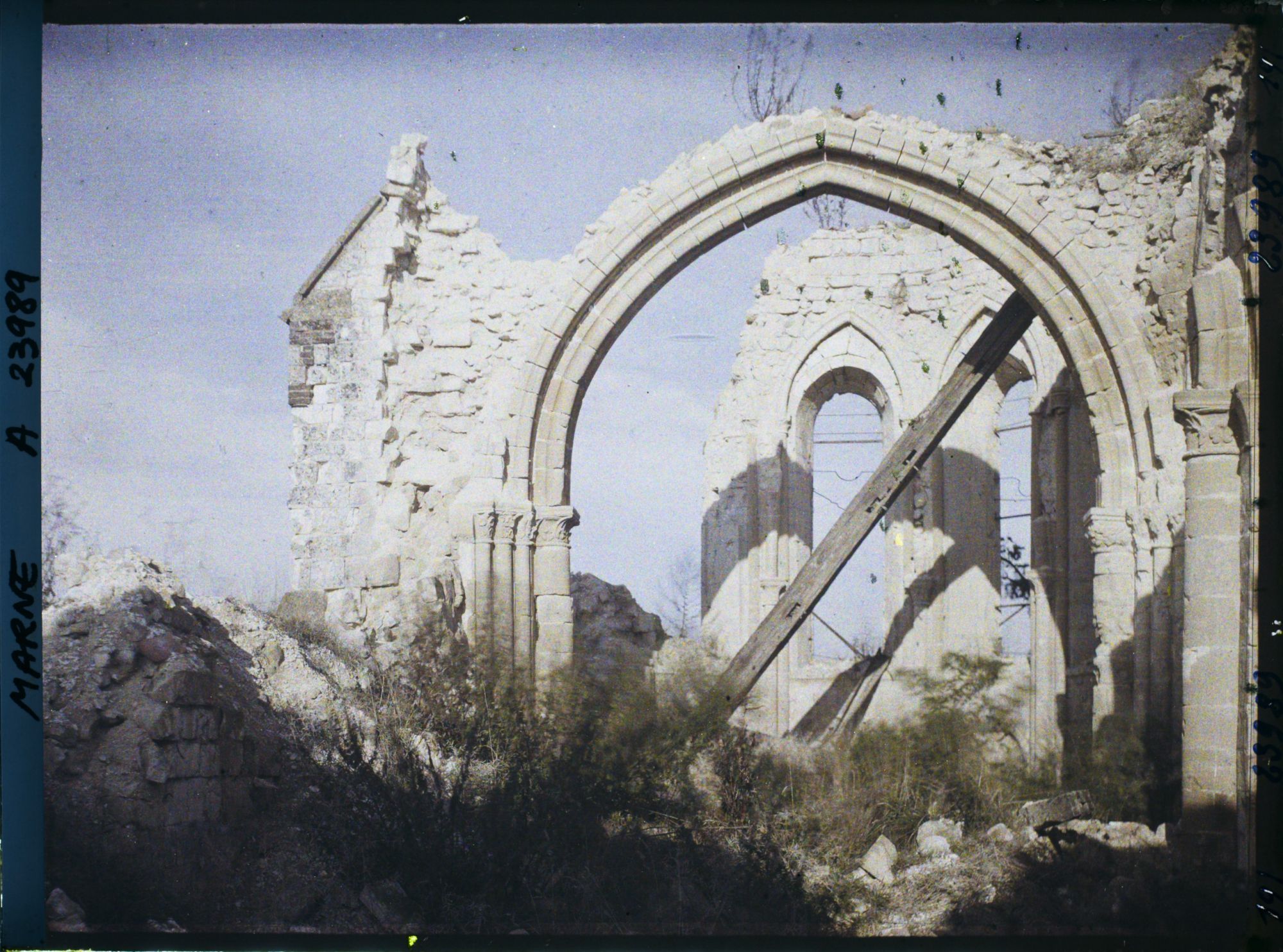 Image représentant France, Hurlus, Intérieur de l'Eglise des Hurlus