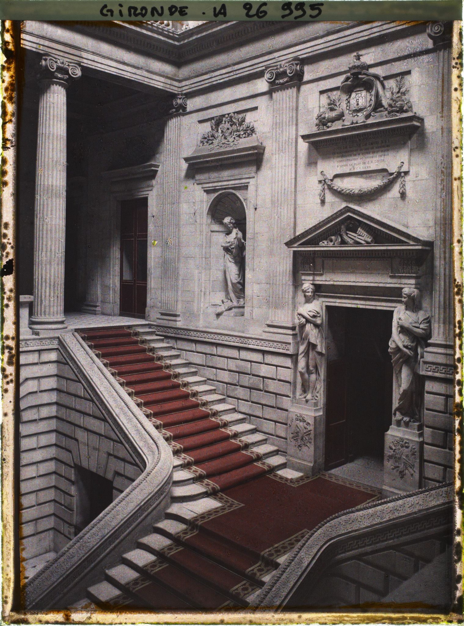 Image représentant Grand escalier du Grand Théâtre, actuel Opéra
