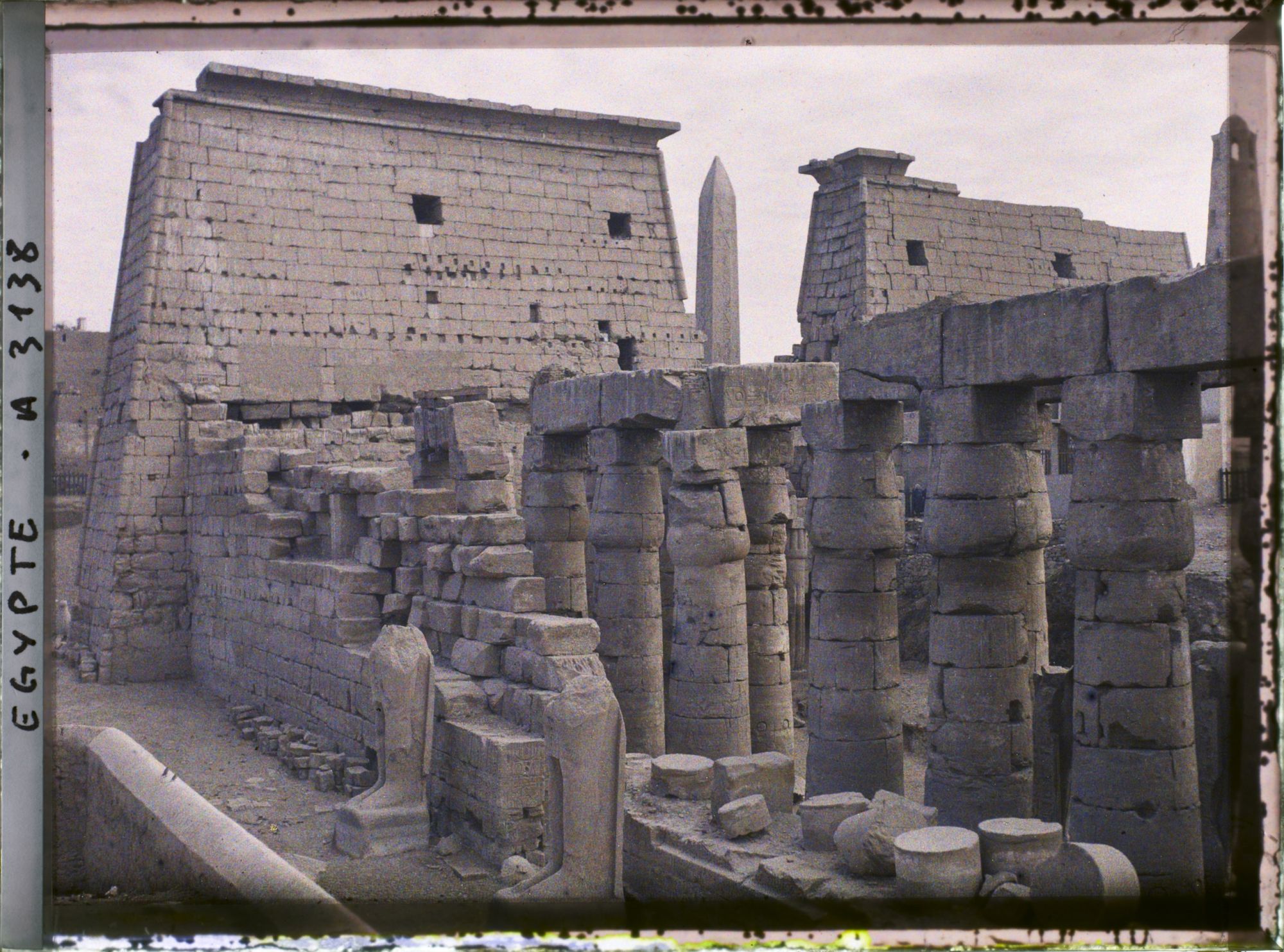 Image représentant Entrée nord-ouest du Temple d'Amon
