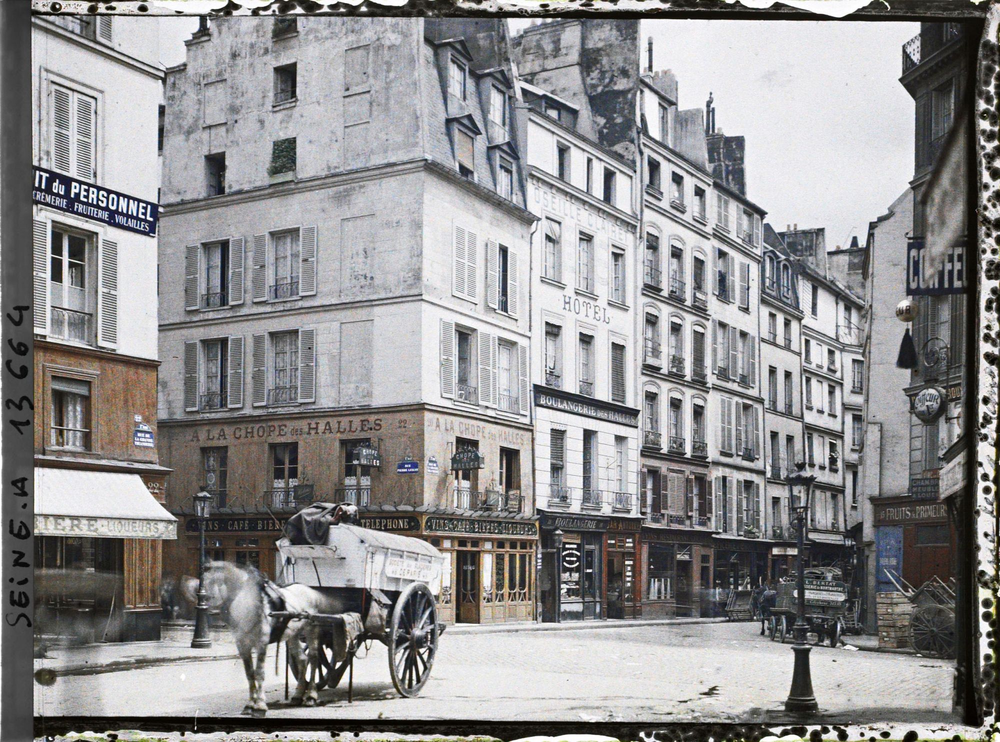 Image représentant La rue de la Grande-Truanderie et la rue Pierre-Lescot