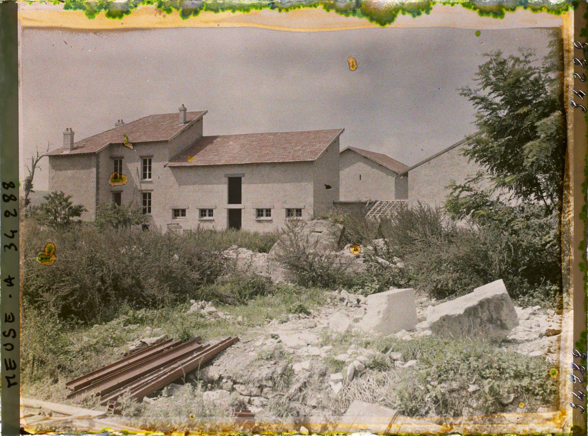 Image représentant France, Fresnes en Woëvre, Reconstructions