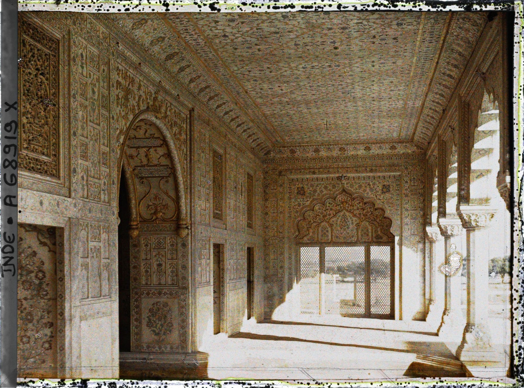 Image représentant La partie sud de l'appartement privé de l'empereur (Khas Mahal) dans le fort Rouge (Lal Qila)