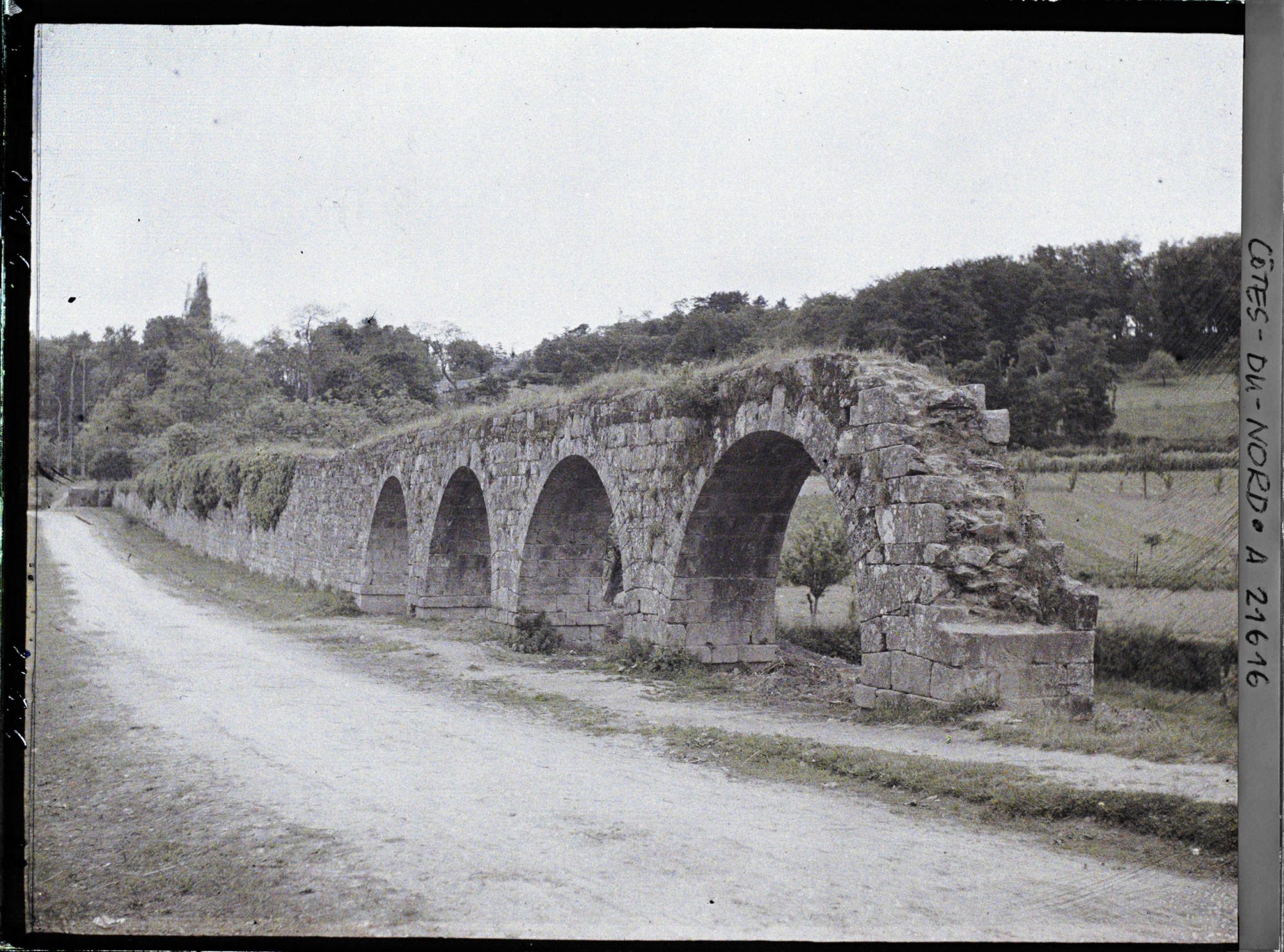 Image représentant Vestiges de l'aqueduc romain de Guingamp
