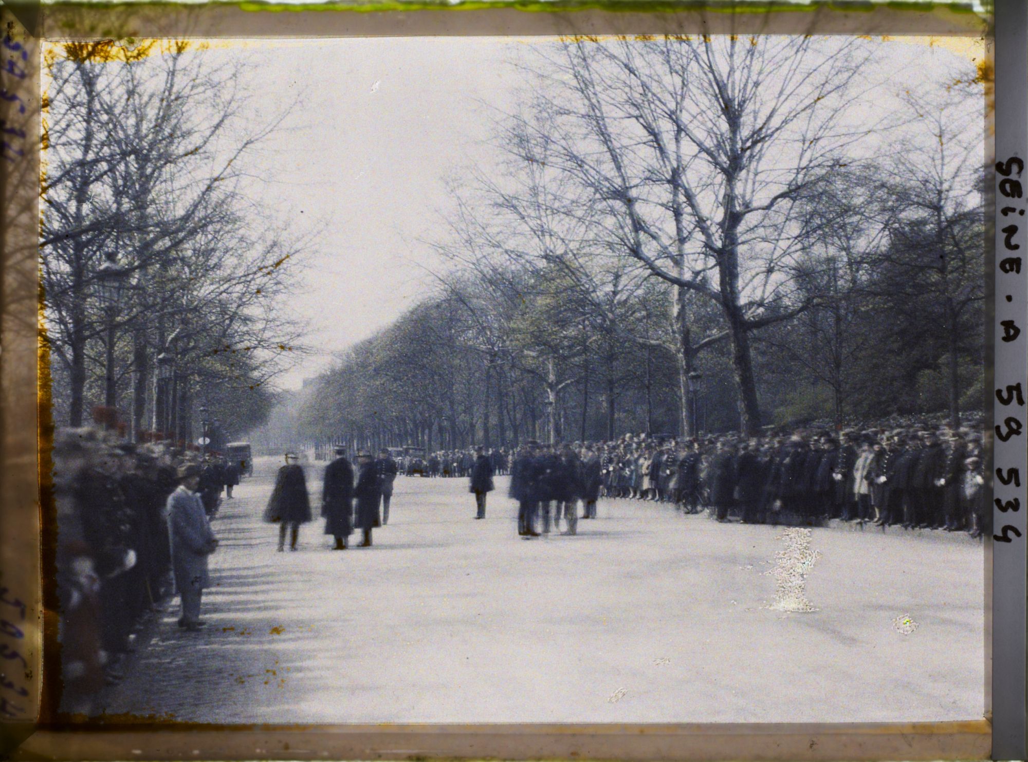 Image représentant Les funérailles de l'ambassadeur des États-Unis Myron Herrick, avenue d'Iéna