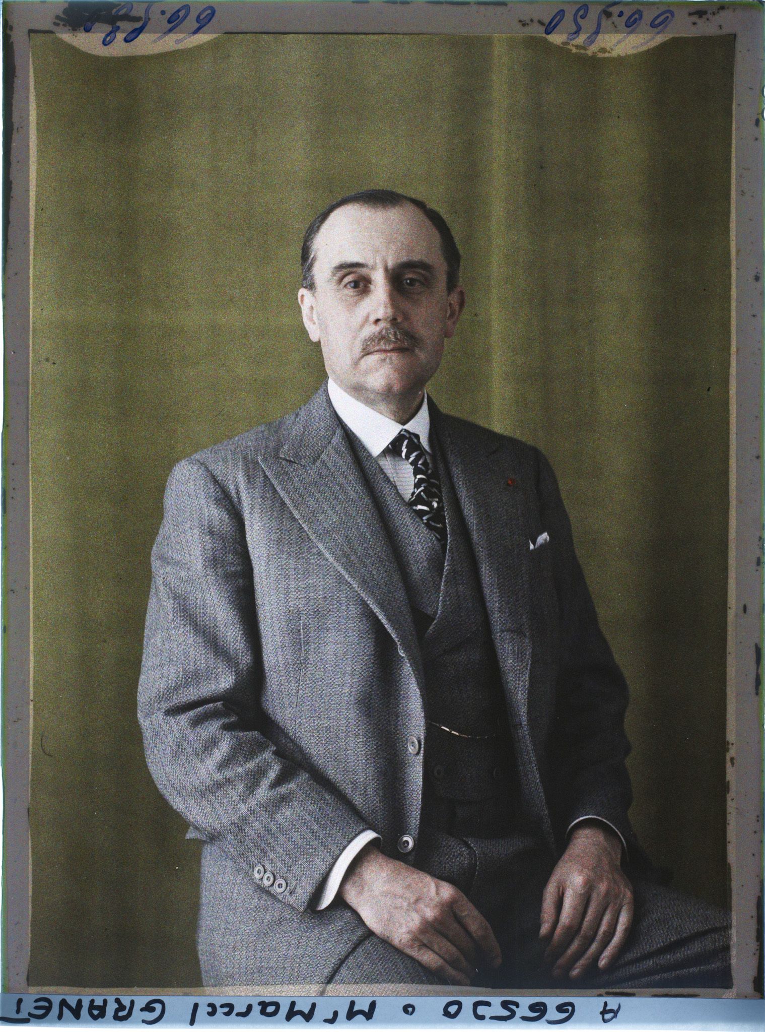 Image représentant https://musee-albert-kahn.s-museum.fr/home/NWQ2OTAwYzNmYjZlZTk1ZWQwODJmMjY4L2dlbmVyaWMtbm90aWNlLXRhYi9hdXRob3JpdHkvNjE3YTc5ZjVjZjhiODk2OGIzMzM3ZDIx/5d6900c3fb6ee95ed082f268/generic-notice-tab/authority/617a79ebcf8b8968b3336ddc Monsieur Marcel Granet