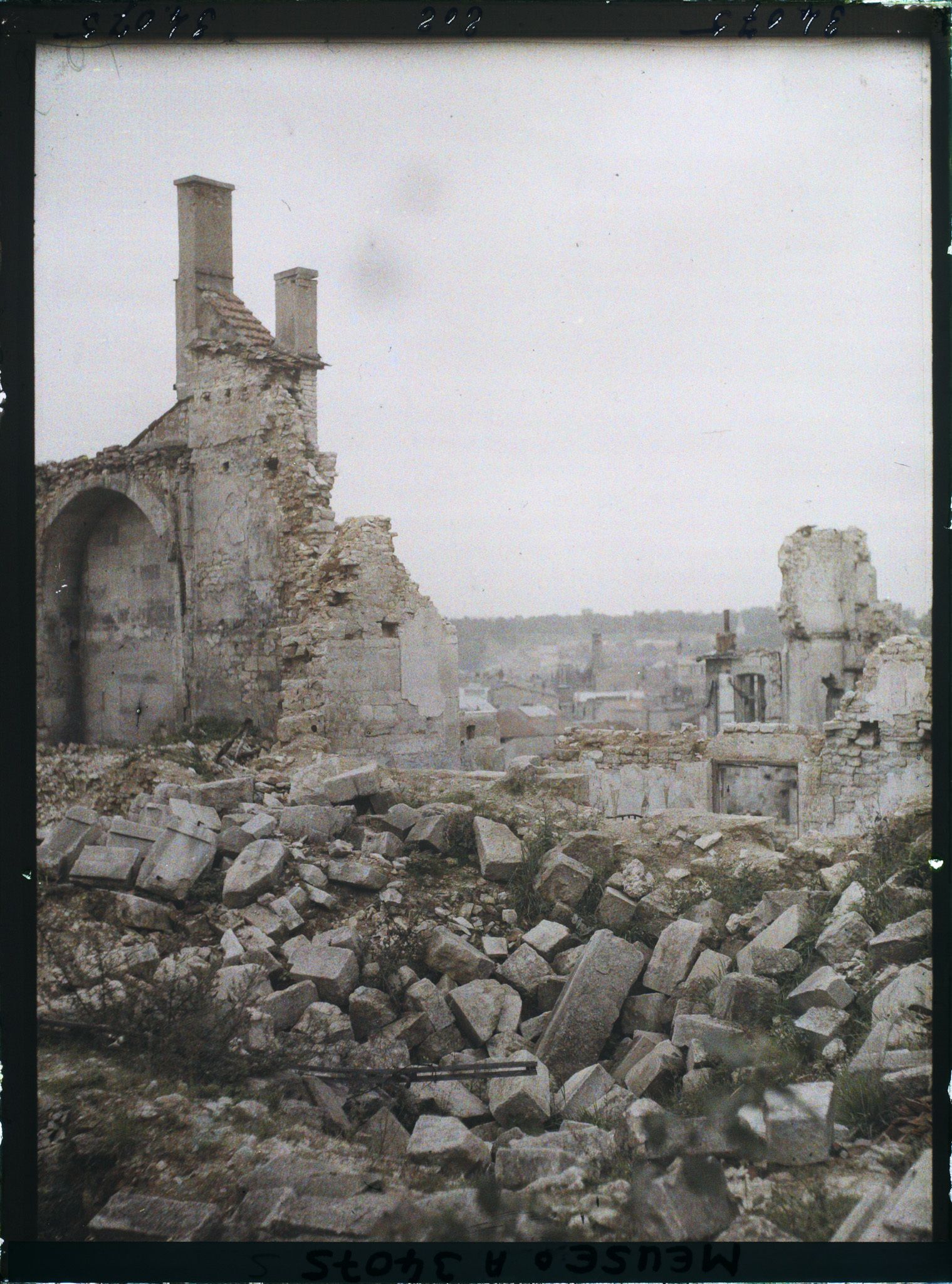 Image représentant France, Verdun, Ruines Place du Maréchal Pétain