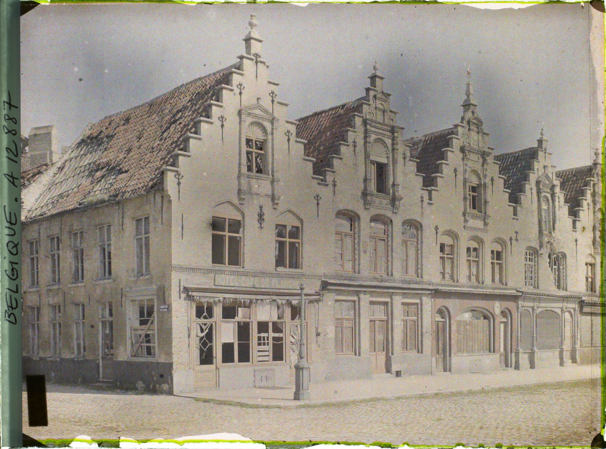 Image représentant Belgique, Furnes, Maisons