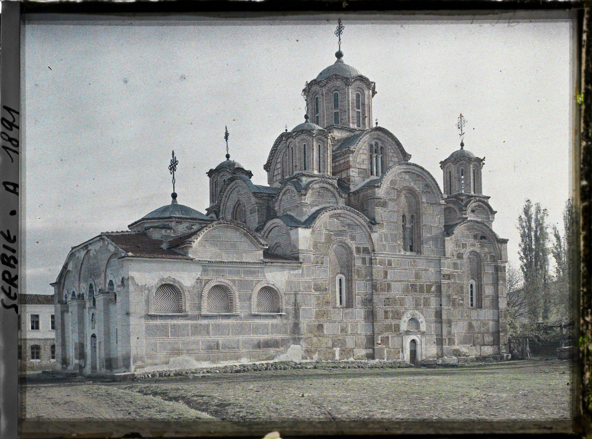 Image représentant Vue d'ensemble de l'église du monastère