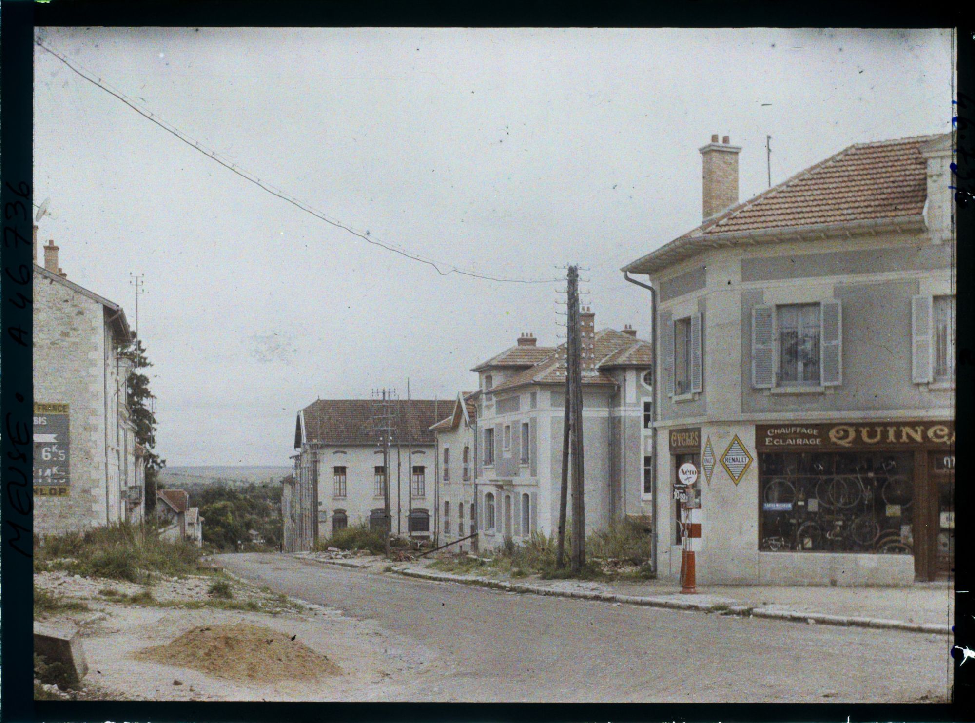 Image représentant France, Clermont en Argonne, Clermont (CT) Route de Verdun