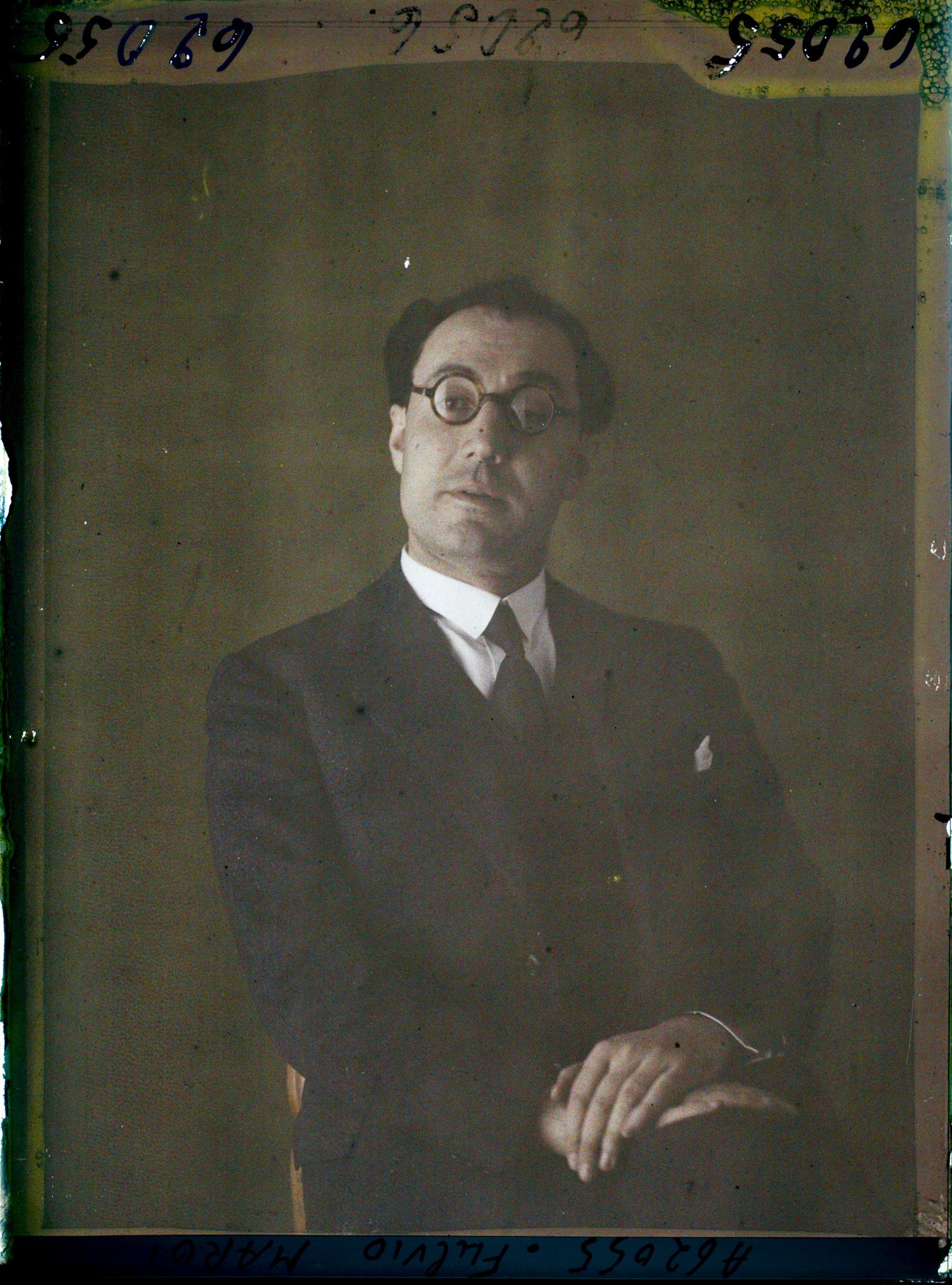 Image représentant https://musee-albert-kahn.s-museum.fr/home/NWQ2OTAwYzNmYjZlZTk1ZWQwODJmMjY4L2dlbmVyaWMtbm90aWNlLXRhYi9hdXRob3JpdHkvNjE3YTc5ZjVjZjhiODk2OGIzMzM3ZDIx/5d6900c3fb6ee95ed082f268/generic-notice-tab/authority/617a79ebcf8b8968b3337344 Monsieur Fulvio Maroi