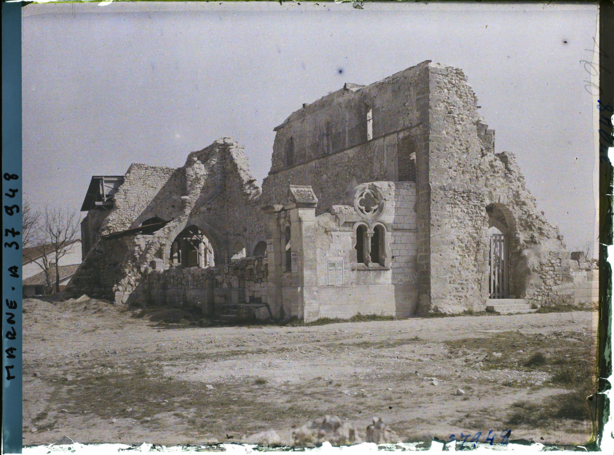 Image représentant France, Beine, Ruines de l'Eglise