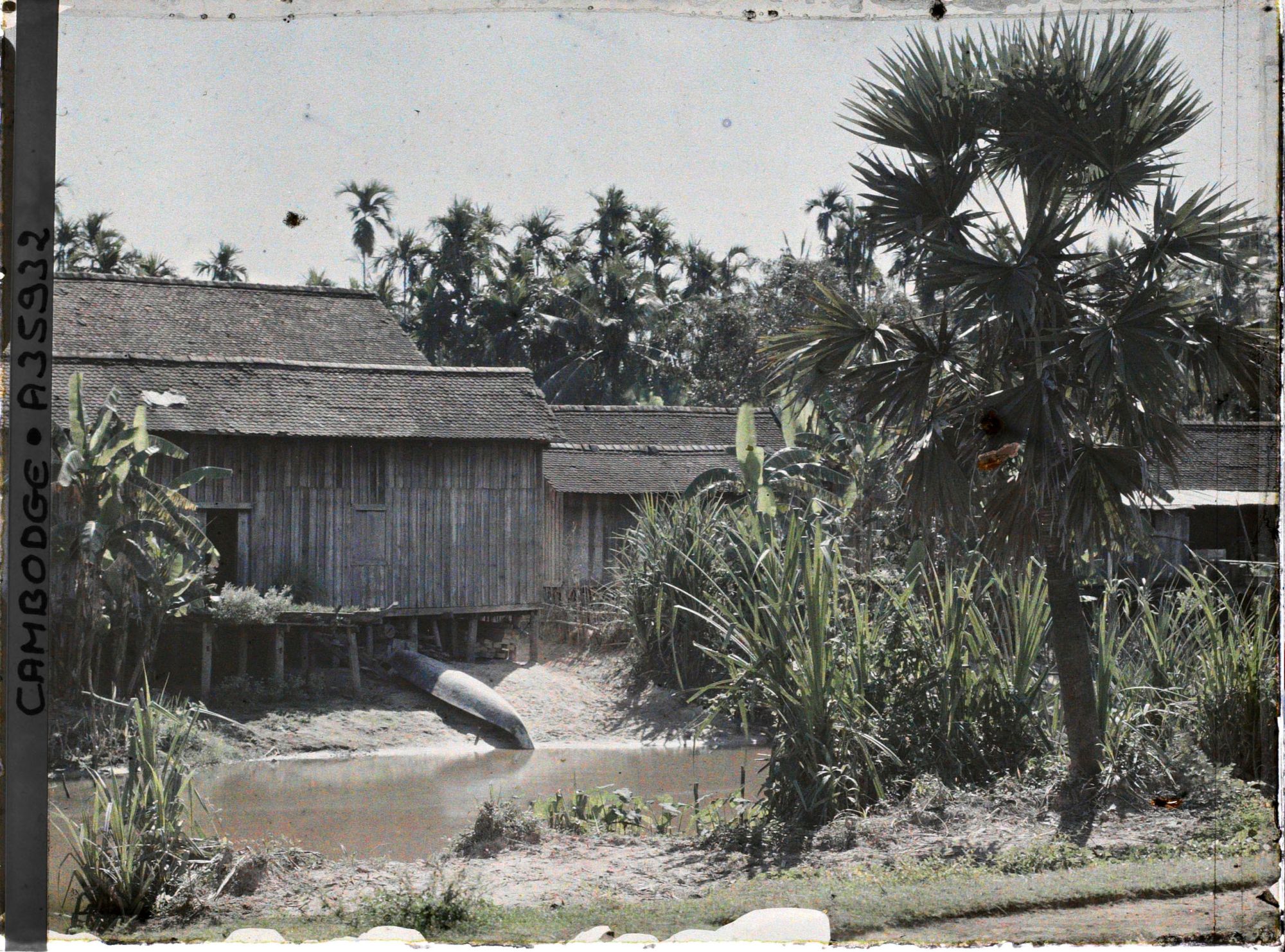 Image représentant Habitations au bord du Stu'ng Siem Reap