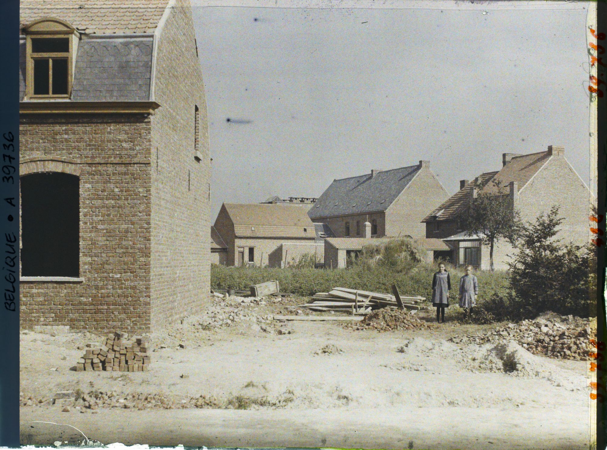 Image représentant Belgique, Houthem, Reconstructions