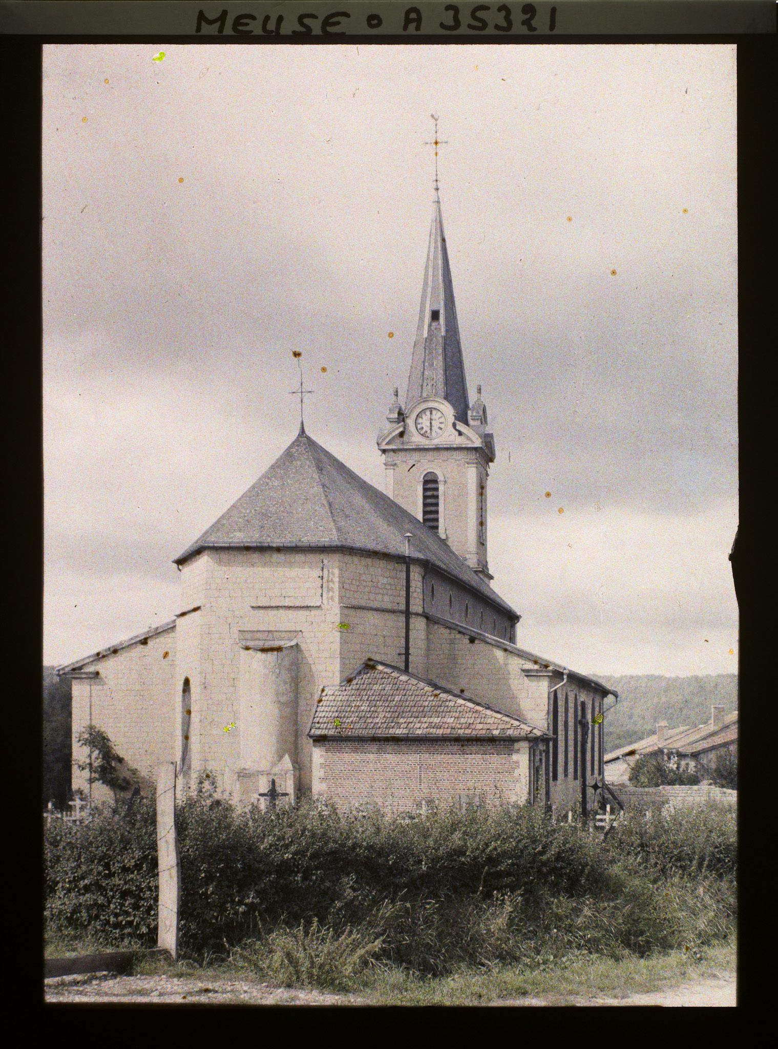 Image représentant France, Les Islettes, Vue de l'Eglise