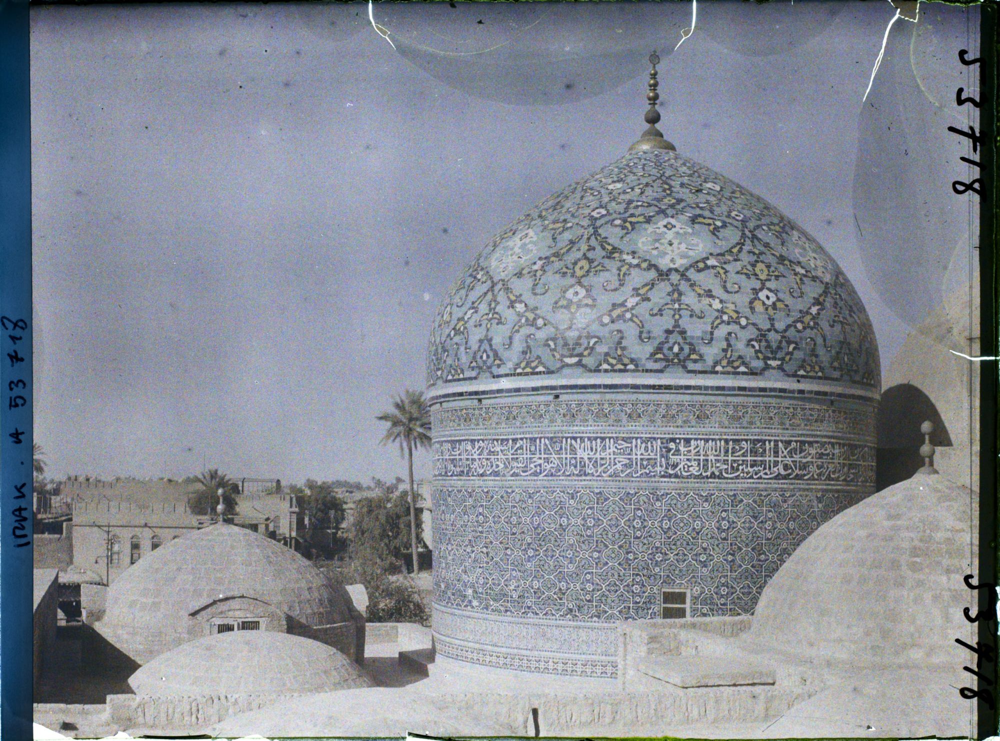 Image représentant Le petit dôme de la mosquée du Cheikh Abdel-Kader el-Gaïlani (XVIIe siècle)