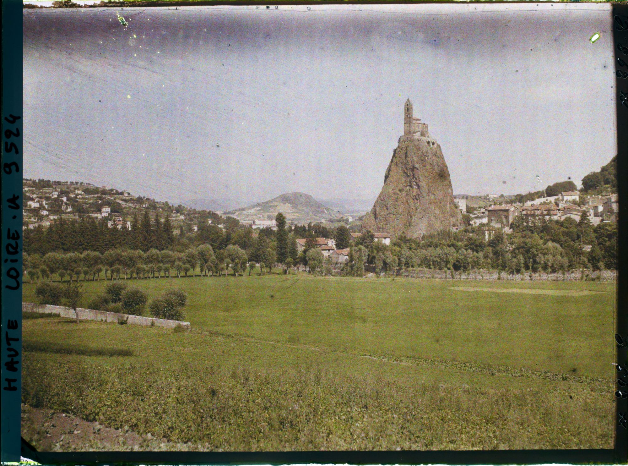 Image représentant Vue de la ville et du rocher Saint-Michel