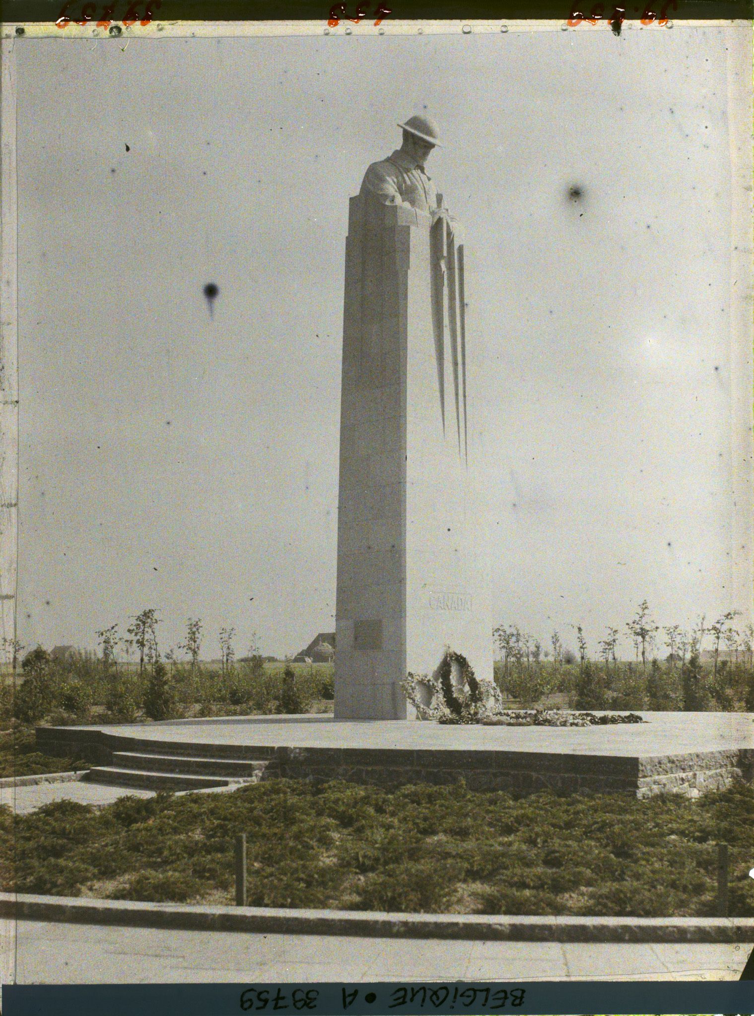 Image représentant Belgique, St Julien, Monument des Canadiens tués à l'attaque des 22, 23, 24 Avril 1915