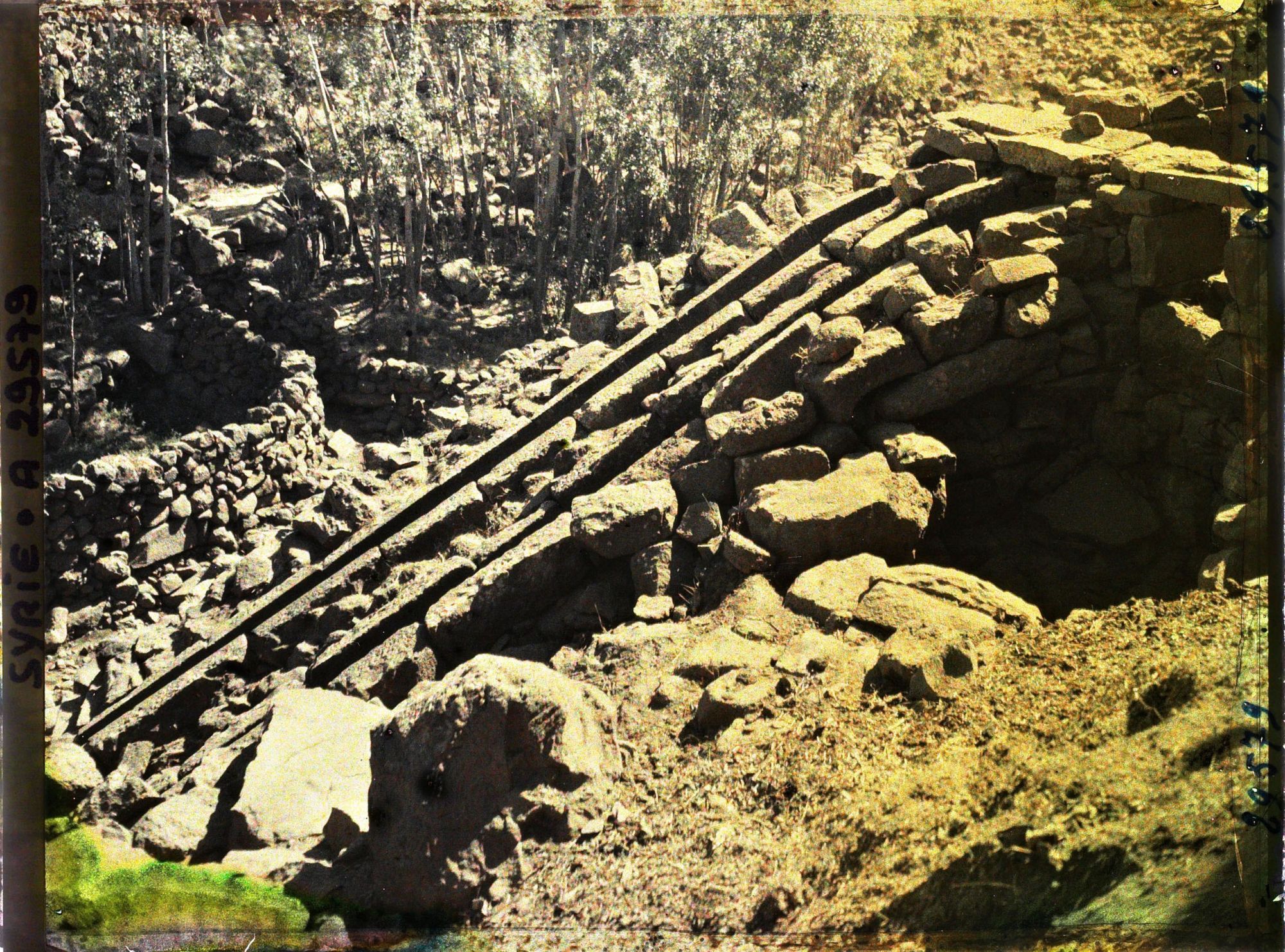 Image représentant Vestiges de canalisations romaines