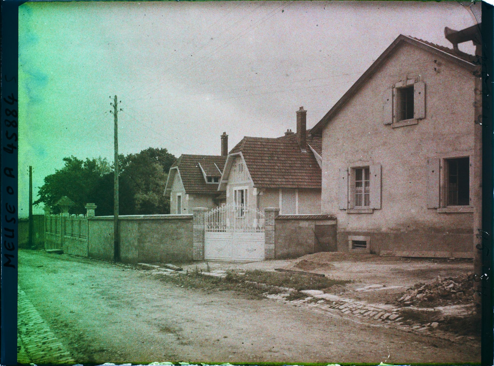 Image représentant France, Billy-sous-les-côtes, Reconstructions