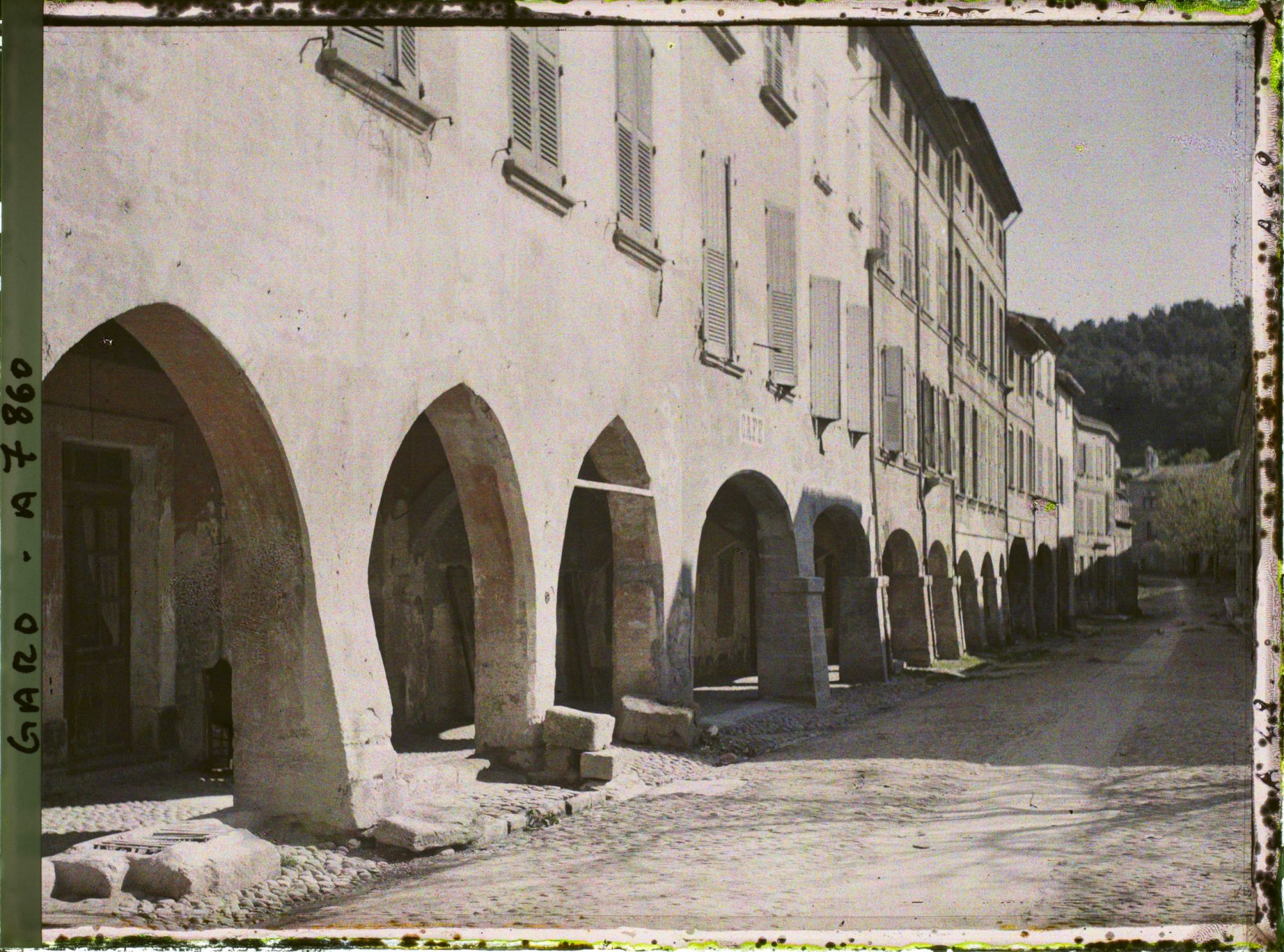 Image représentant Les arcades de la rue de l'hôpital