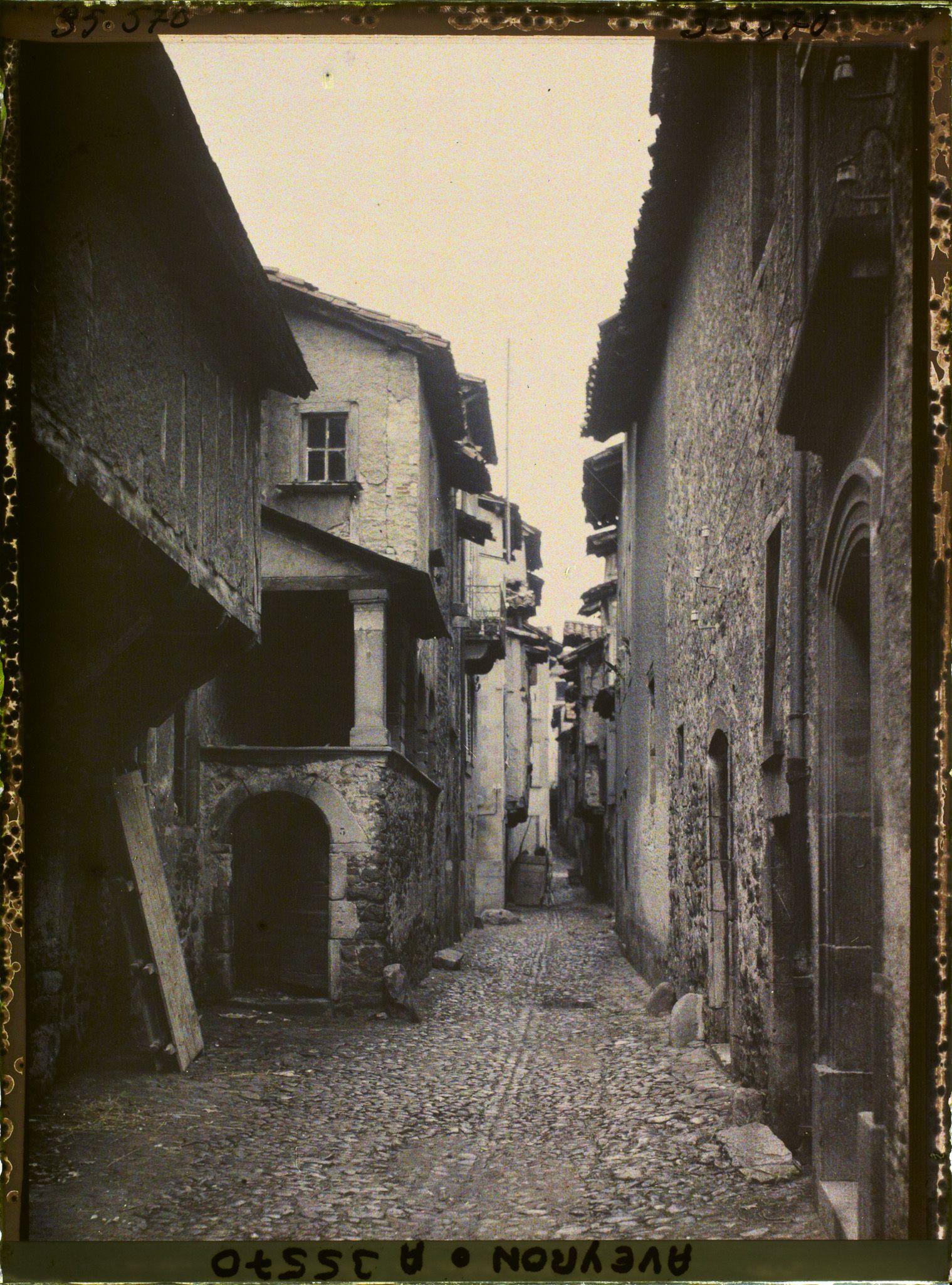 Image représentant La rue du Cours