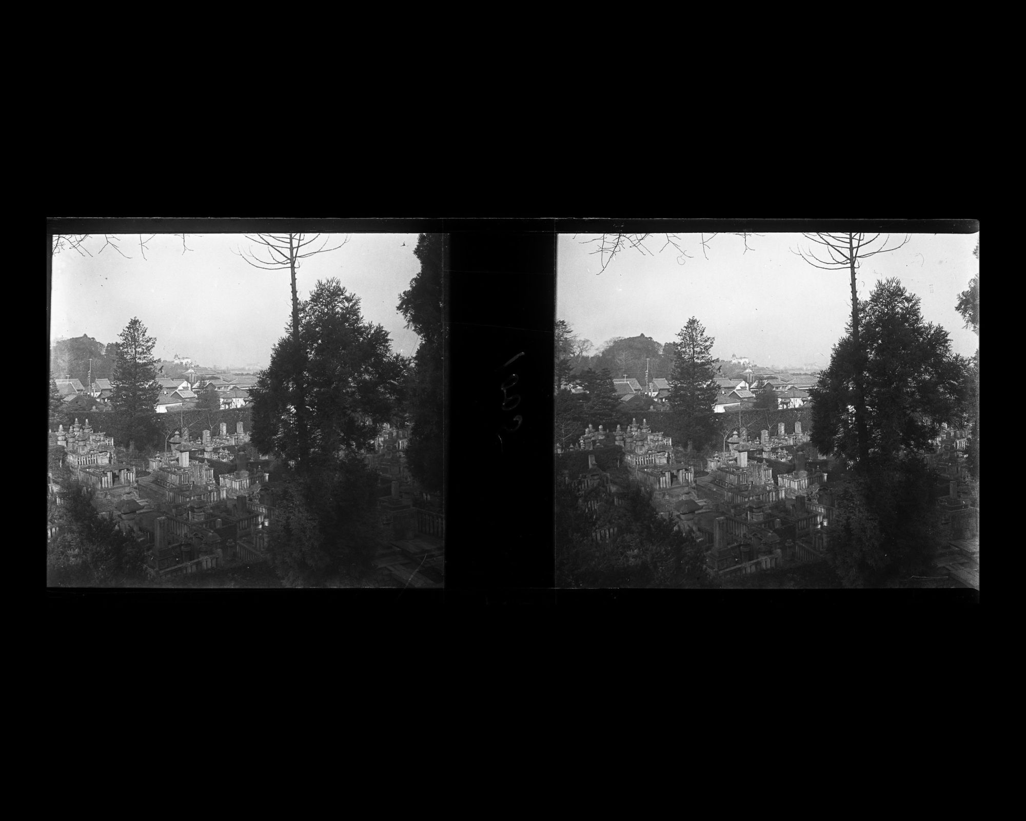Image représentant Vue d'un cimetière