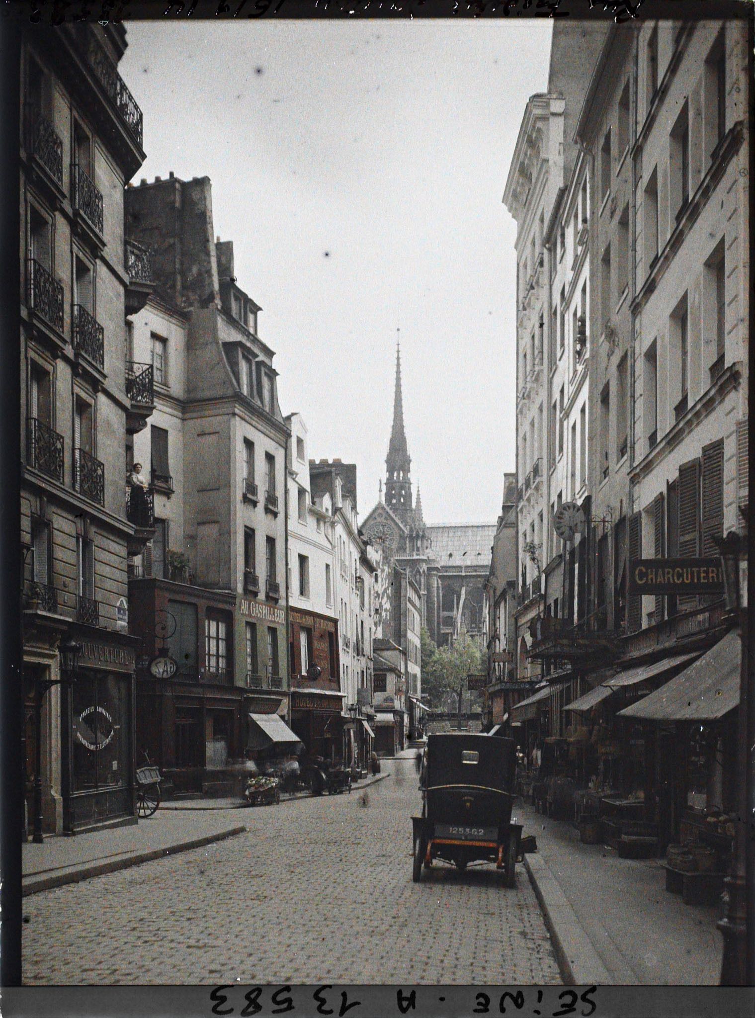 Image représentant La rue Frédéric Sauton