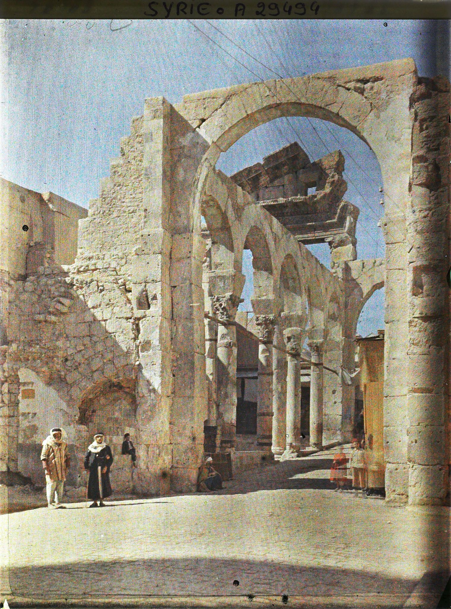 Image représentant Vestiges antiques menant à la mosquée des Omeyades