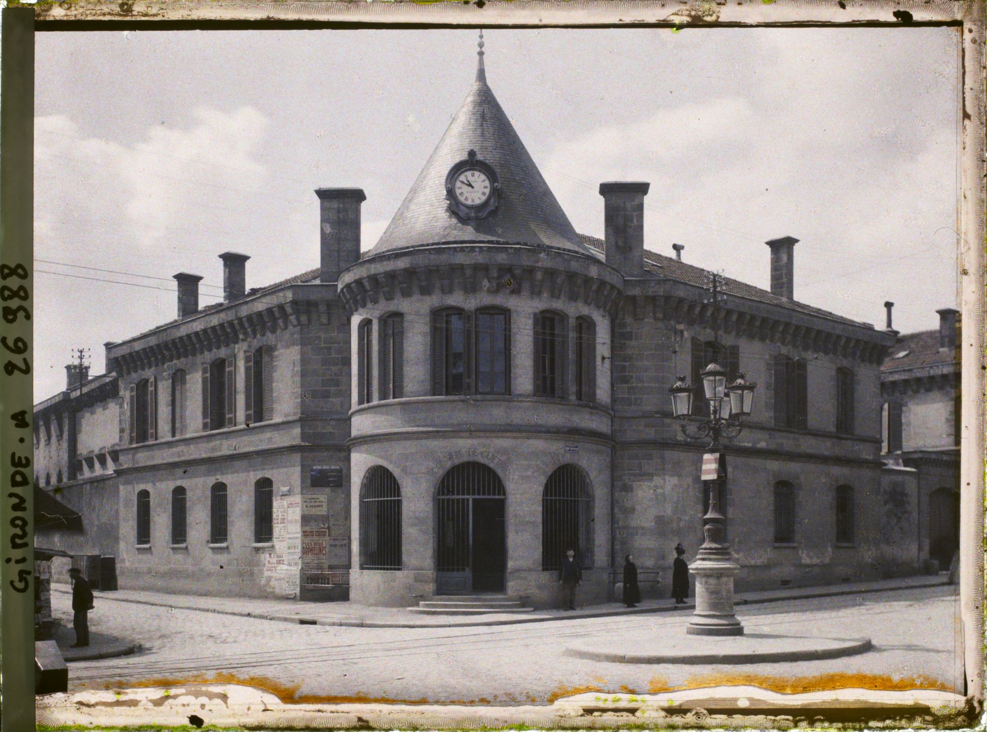 Image représentant La prison militaire, dite caserne Boudet, rue Pessac