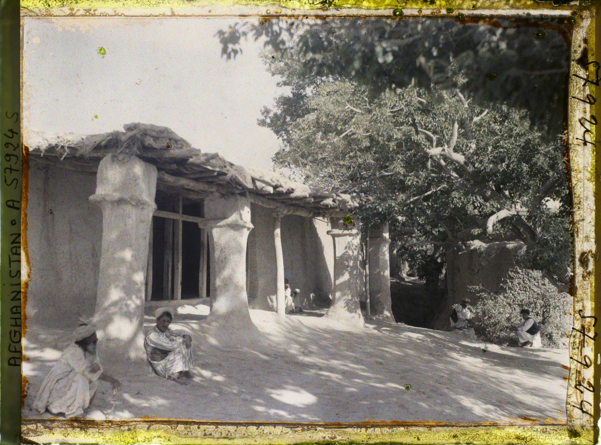 Image représentant Une construction du village (la mosquée ?)