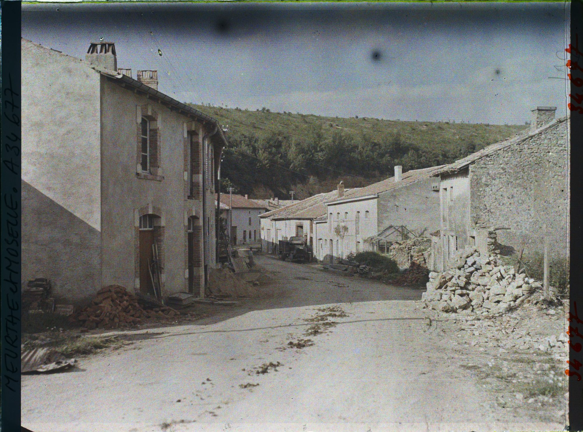 Image représentant France, Bouillonville, Entrée Sud du Village
