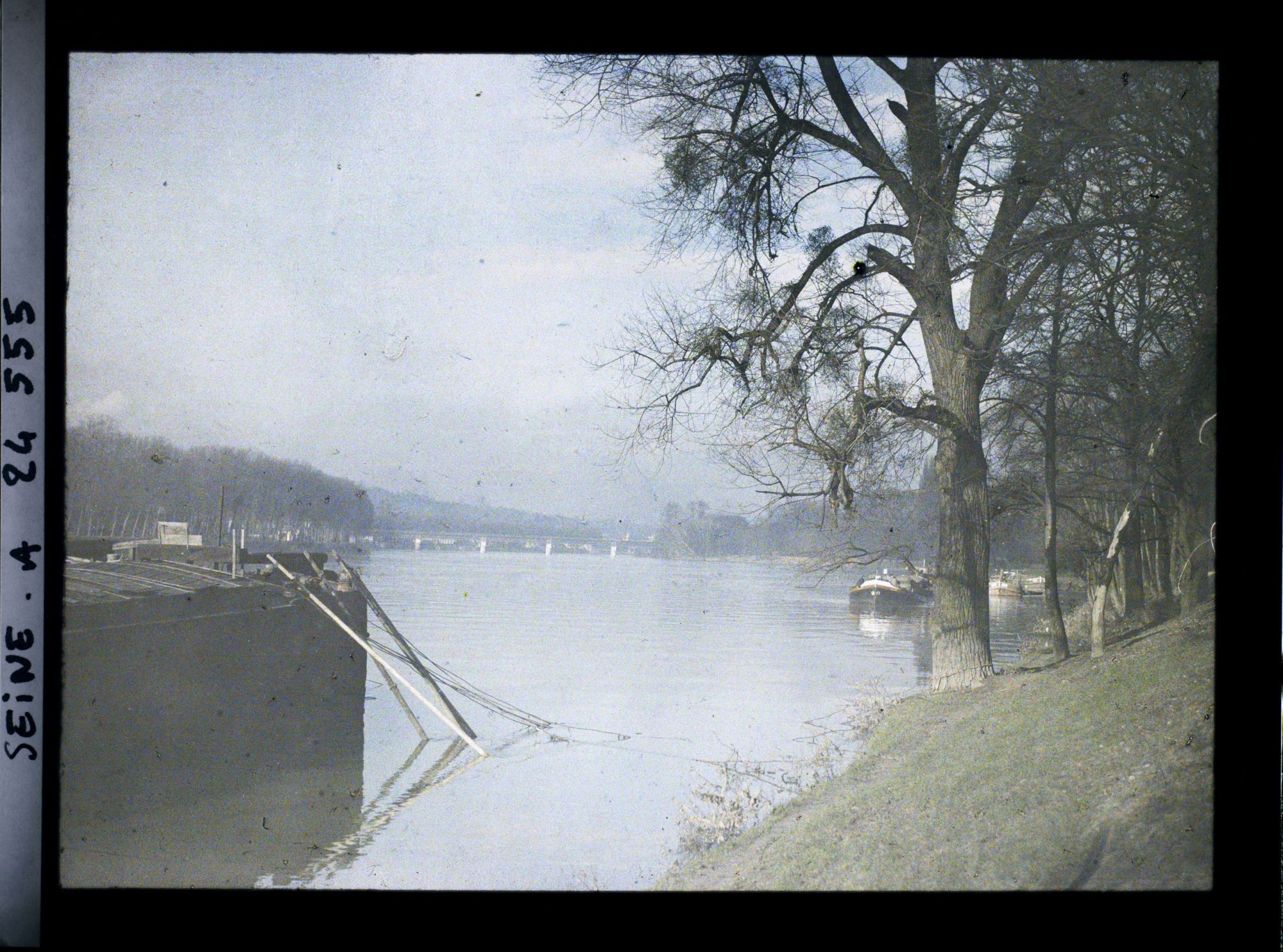 Image représentant Le quai du Quatre-Septembre