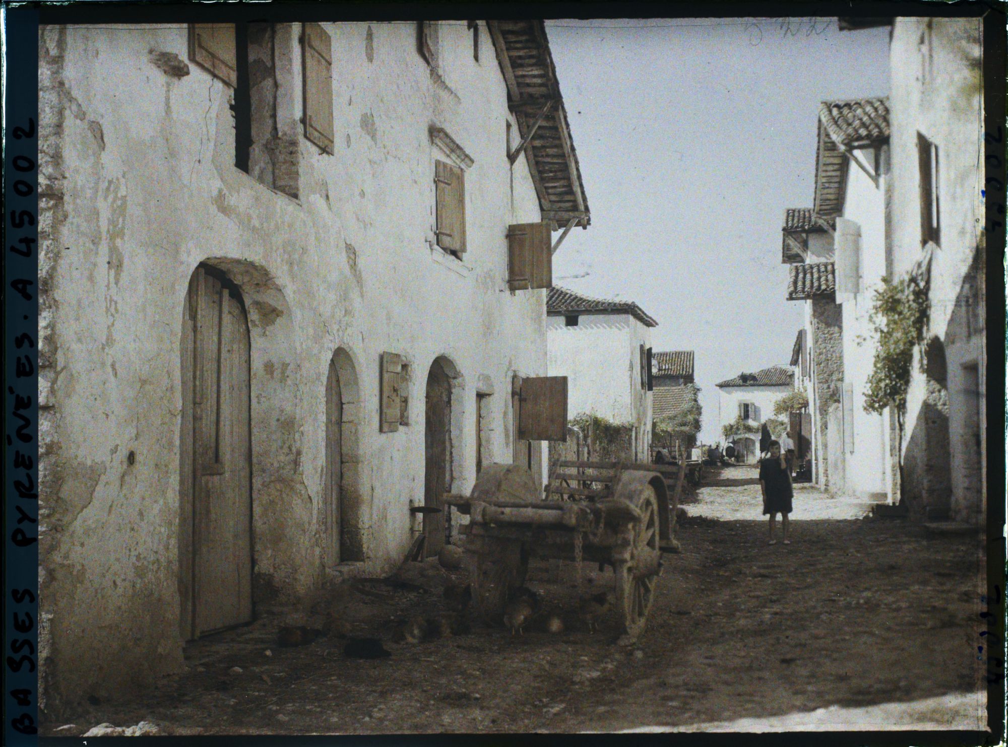 Image représentant France, Guiche, Fermes aux alentours du Château