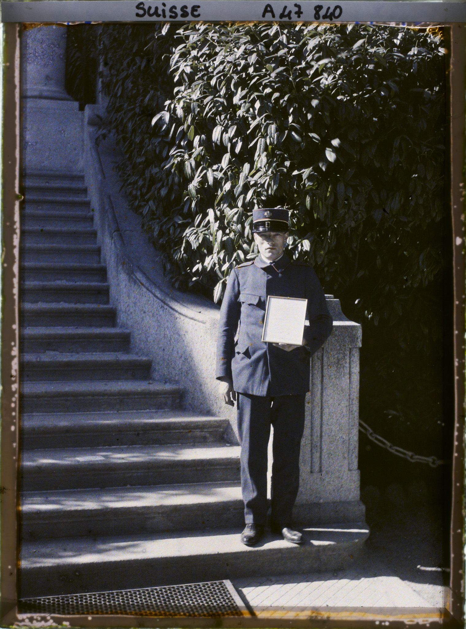 Image représentant Accords de Locarno, Monsieur Molinari, gardien du palais de Justice