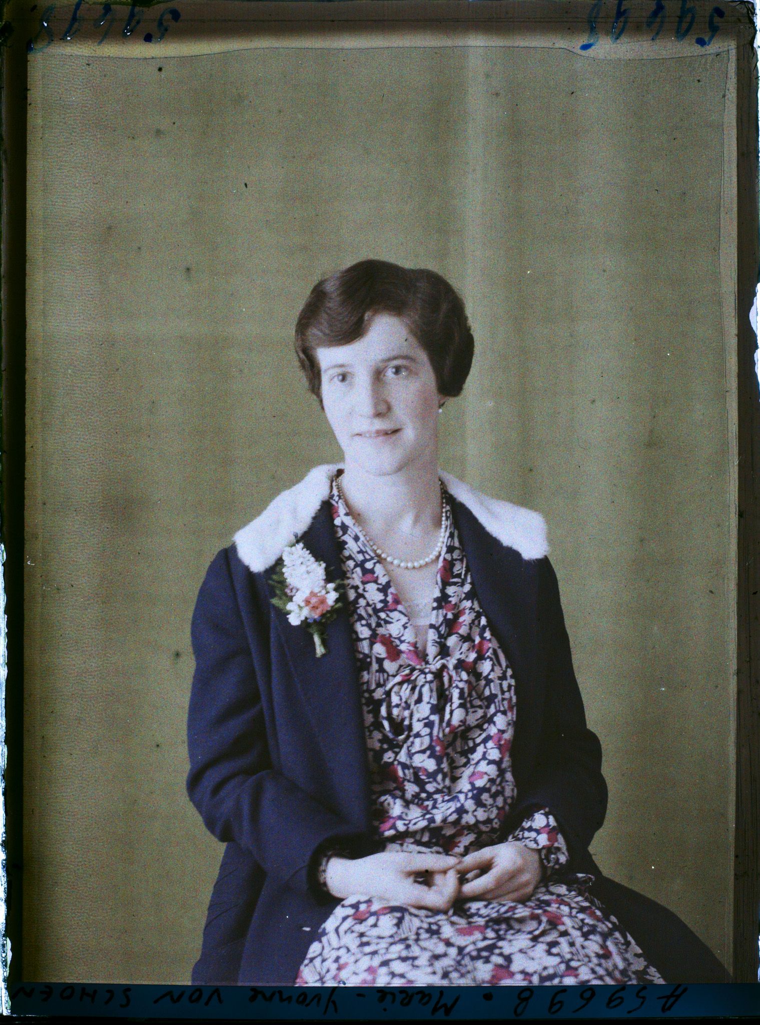 Image représentant Mademoiselle Marie-Yvonne von Schoen