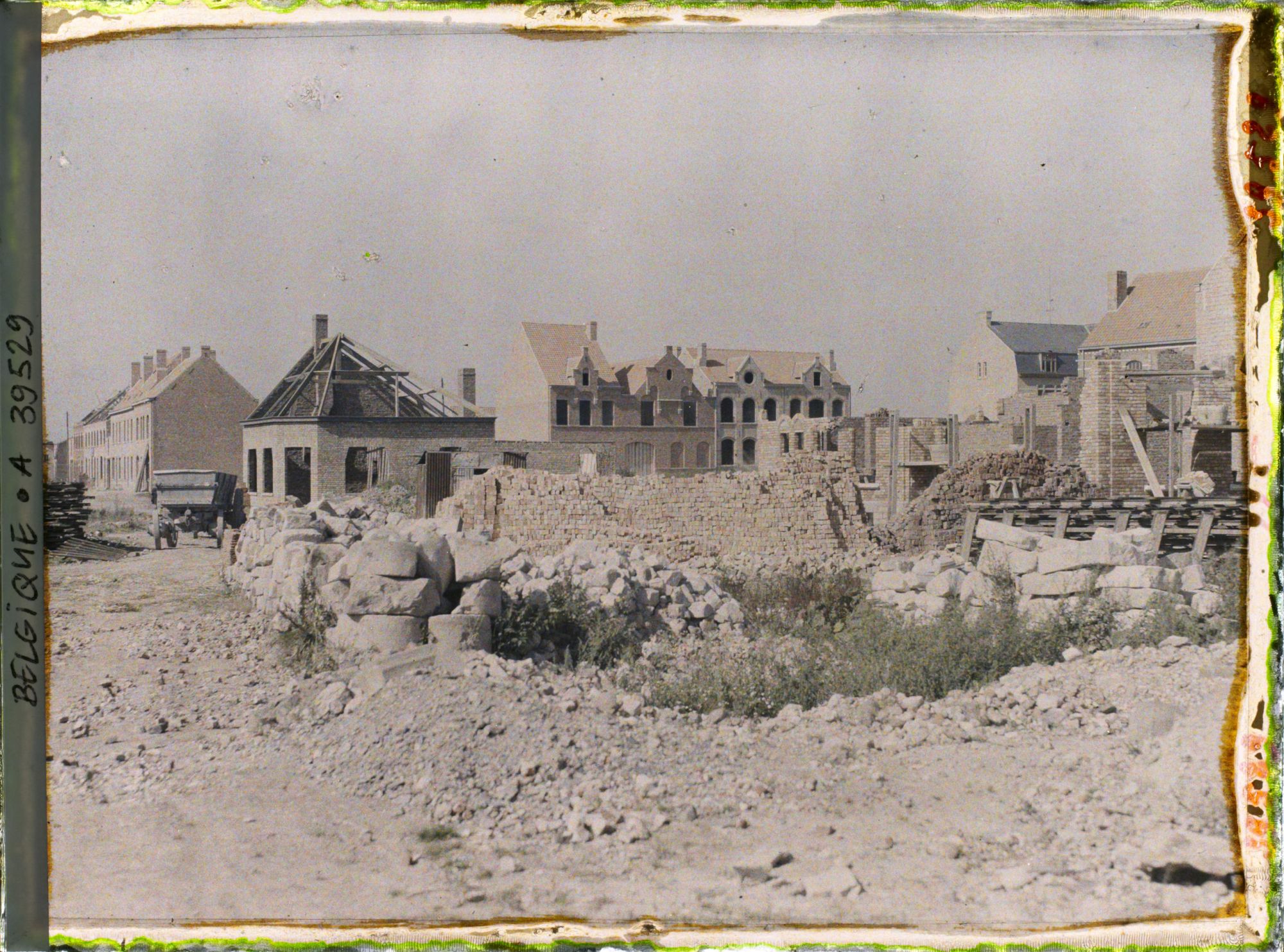 Image représentant Belgique, Messines, Reconstructions