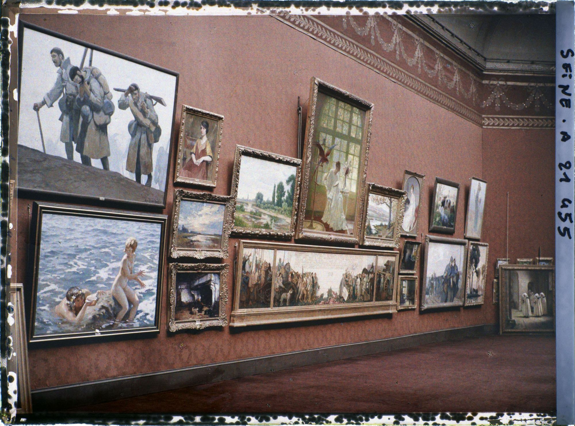 Image représentant Le Salon des artistes français au Grand Palais, tableaux