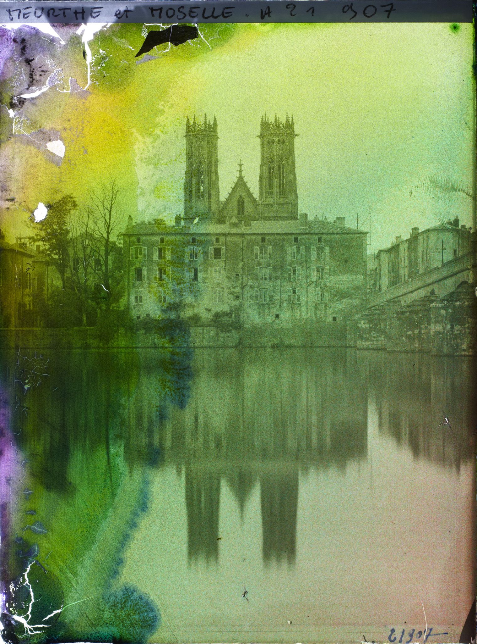 Image représentant France, Pont à Mousson, Eglise St Martin et la Moselle