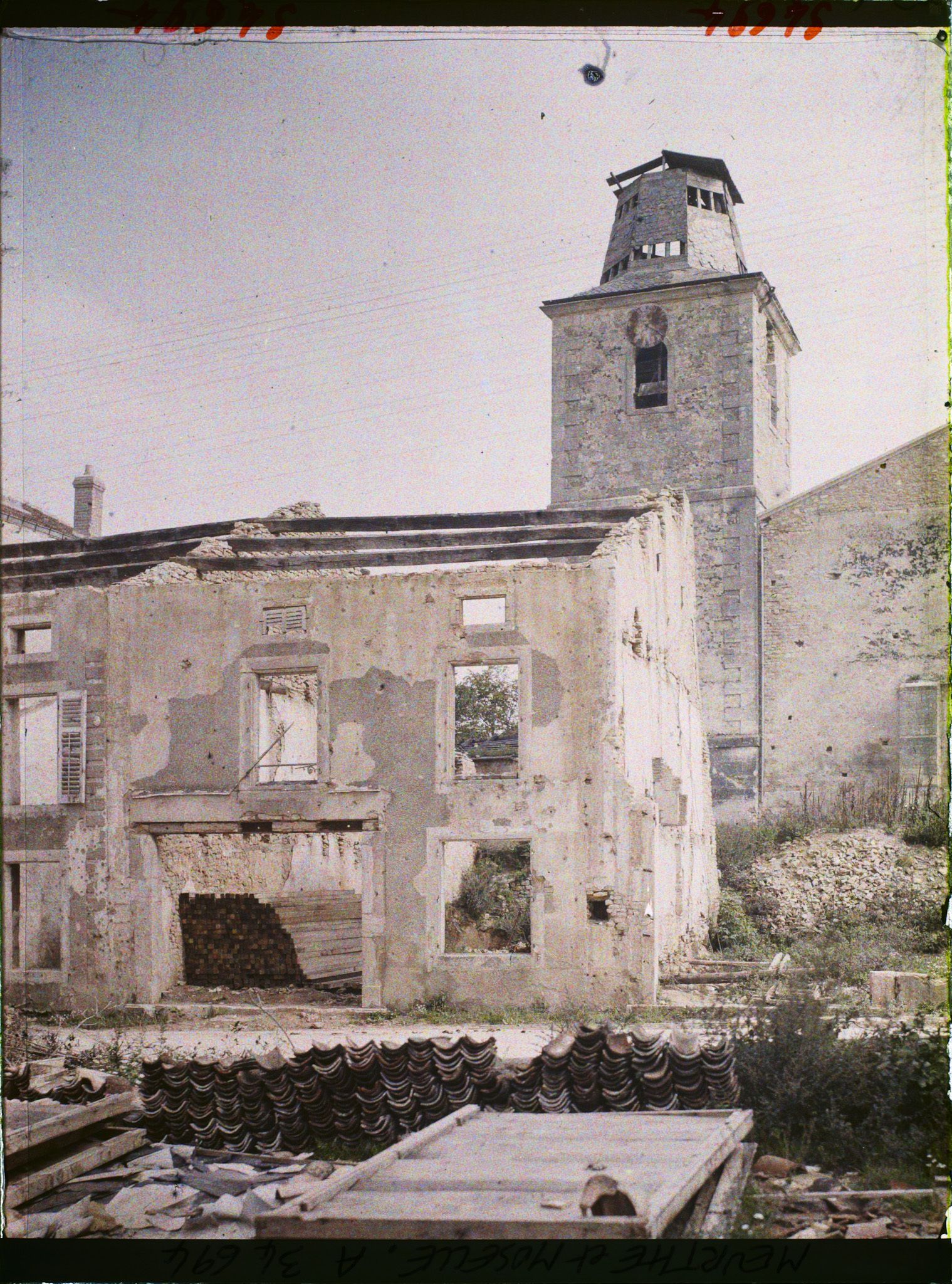 Image représentant Esessey, Clocher de l'Eglise et ruines