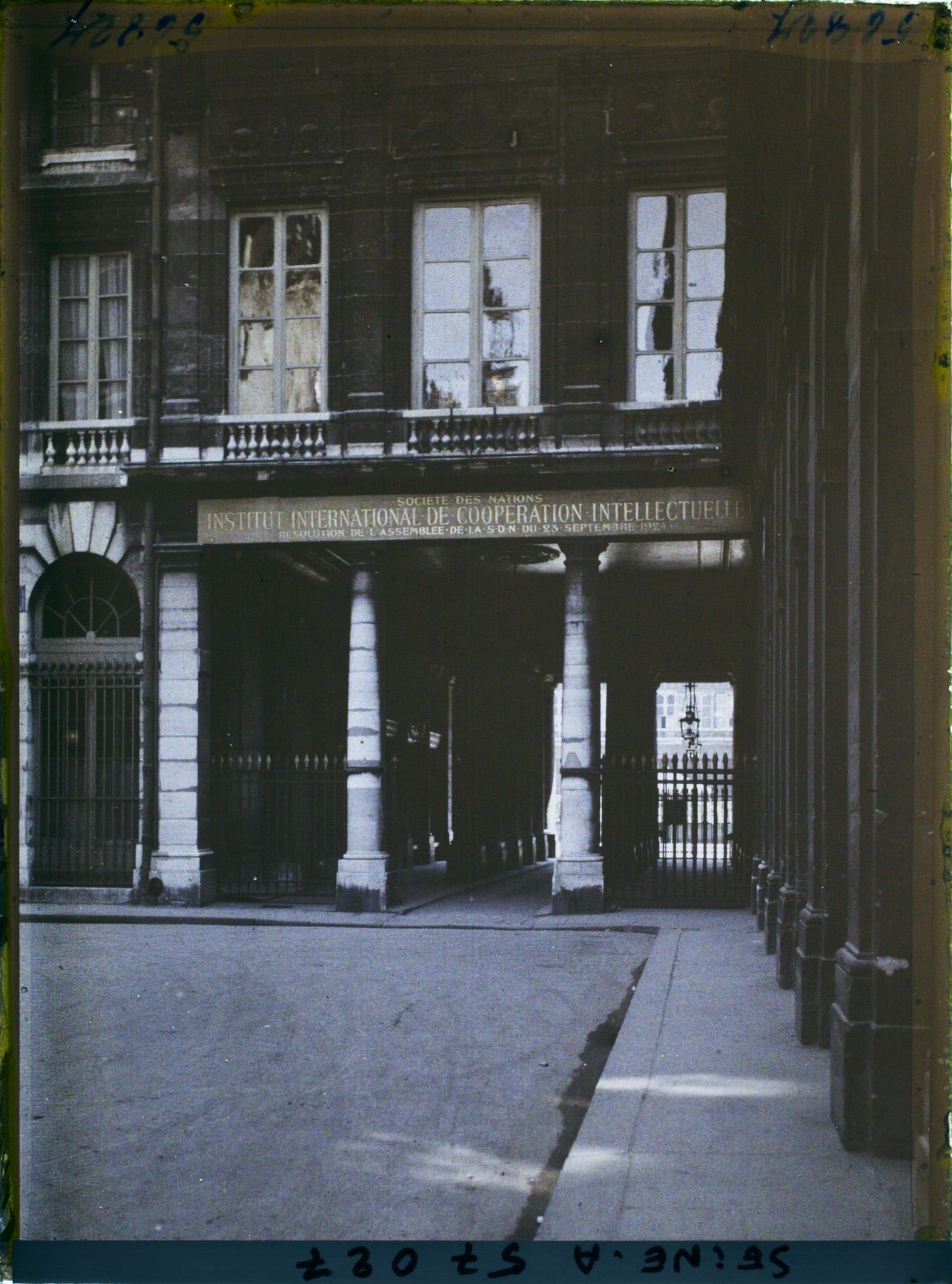 Image représentant Bureau de l'Institut International de Coopération Intellectuelle de la Société des Nations, 2 rue Montpensier (aujourd'hui siège du Conseil Constitutionnel)